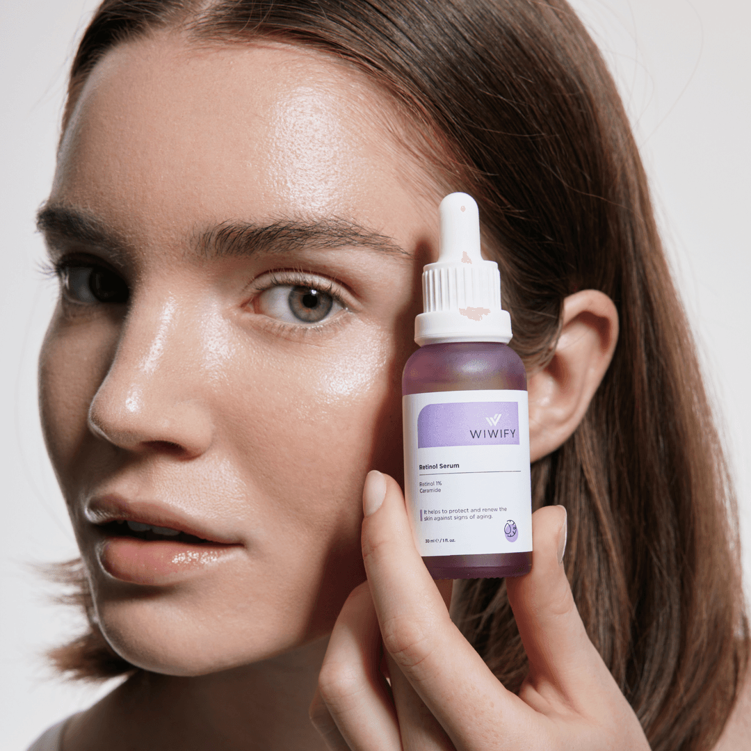 Yaşlanma Karşıtı, Kırışıklık Giderici ve Onarıcı Retinol Cilt Bakım Serumu 