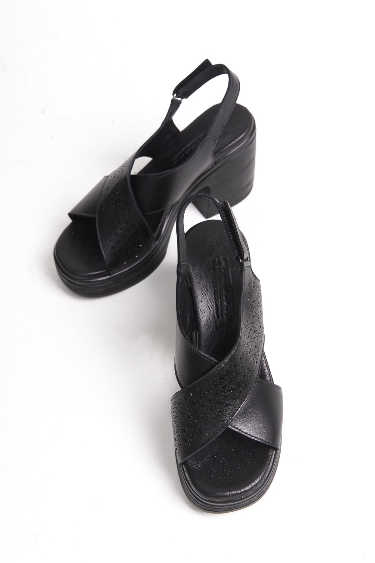HAKİKİ DERİ 10 CM PLATFORM ÇAPRAZ KADIN SANDALET