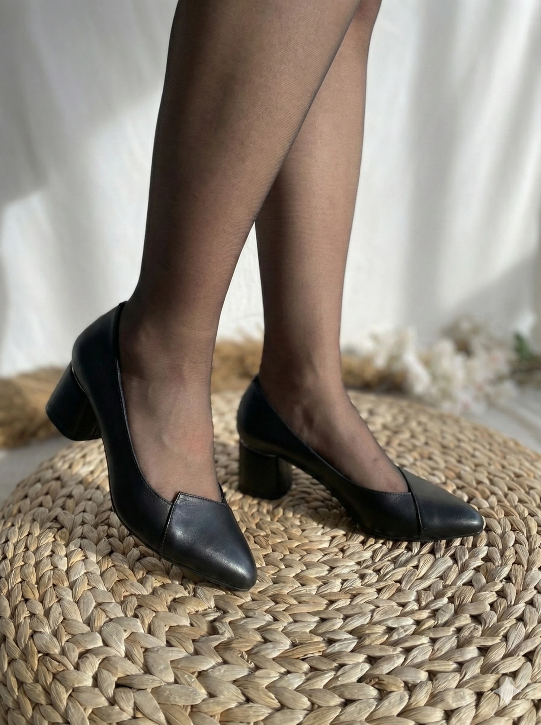 HAKİKİ DERİ TABA GALVANİZ TOPUKLU SİYAH KADIN AYAKKABI TMD202572 - SİYAH