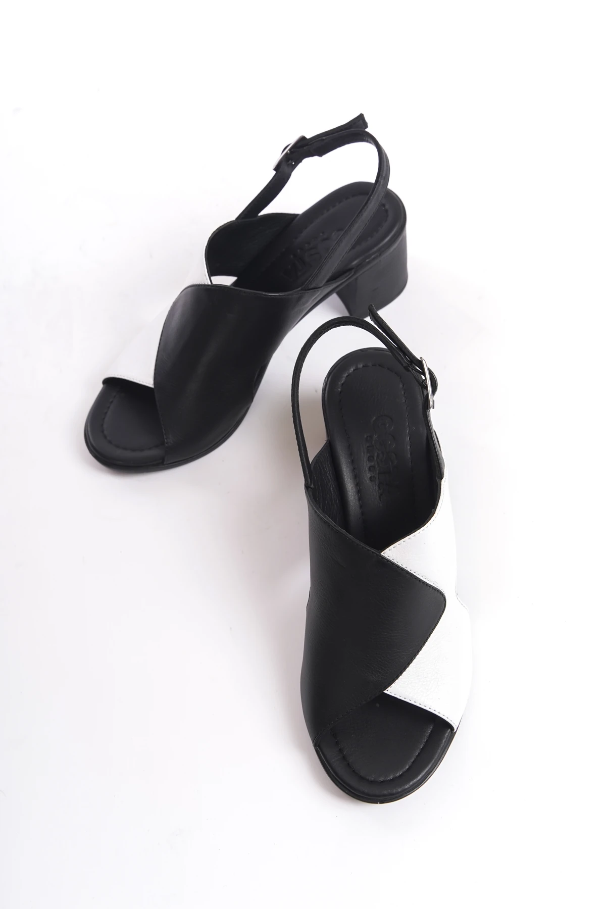 HAKİKİ DERİ GARNİLİ 5 CM KALIN TOPUKLU KADIN AYAKKABI TD001