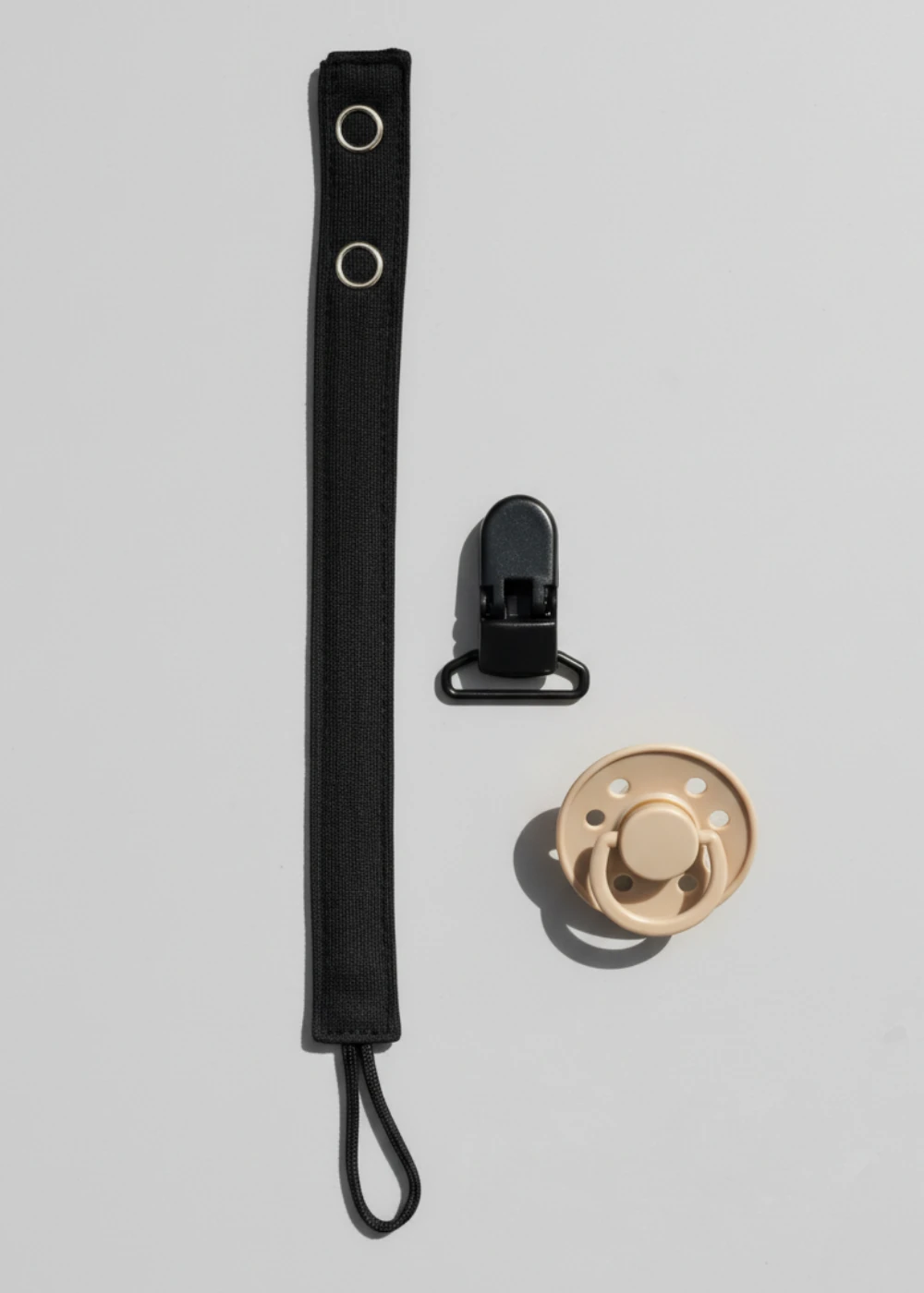 Pamuk Müslin Bebek Emzik Askısı - 1 Plastik Klips, Kolay Açılır Emzik Tutacağı / Zinciri | 2x25 cm - siyah