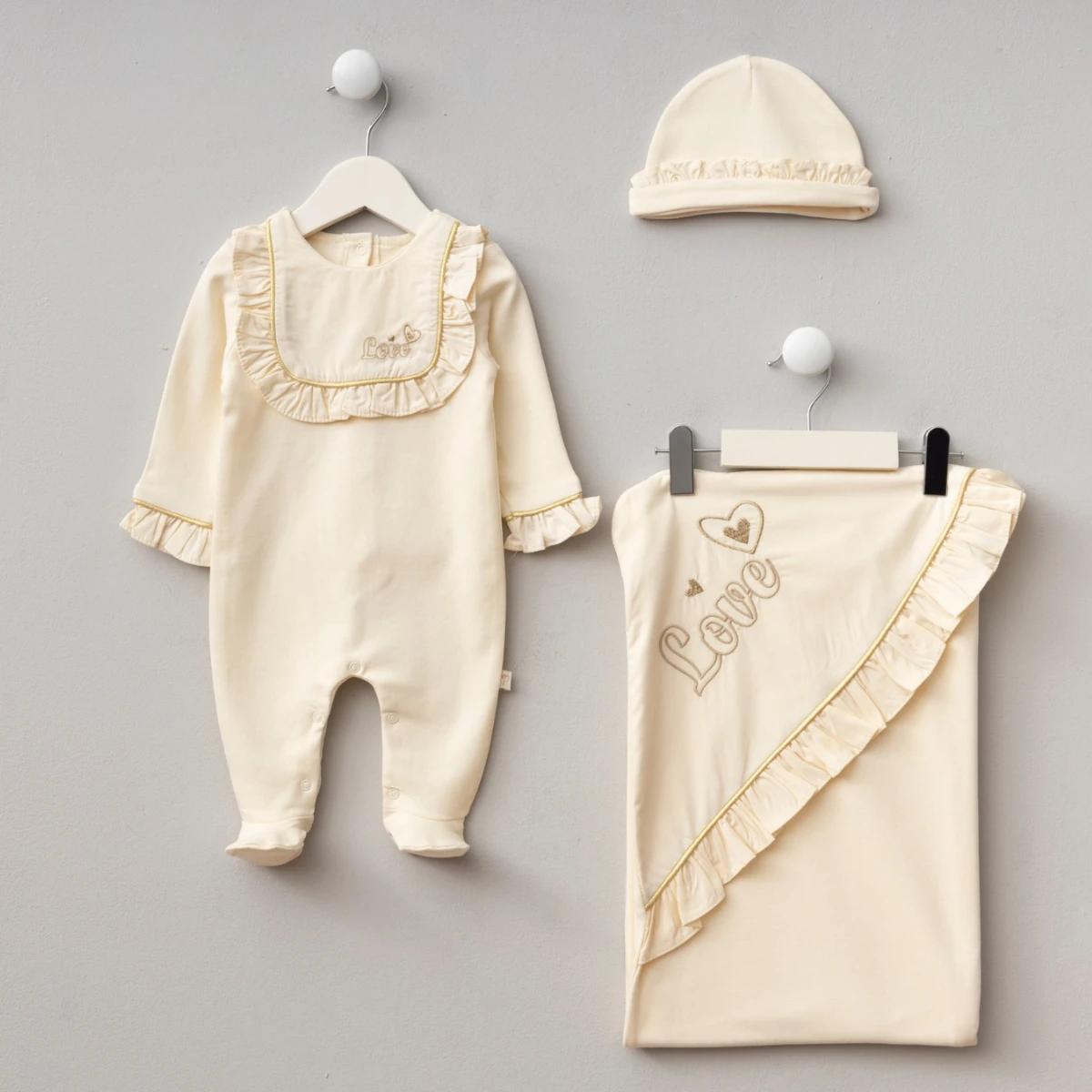 Kız 0-3 Ay Love Kalpli Battaniyeli Tulum Set