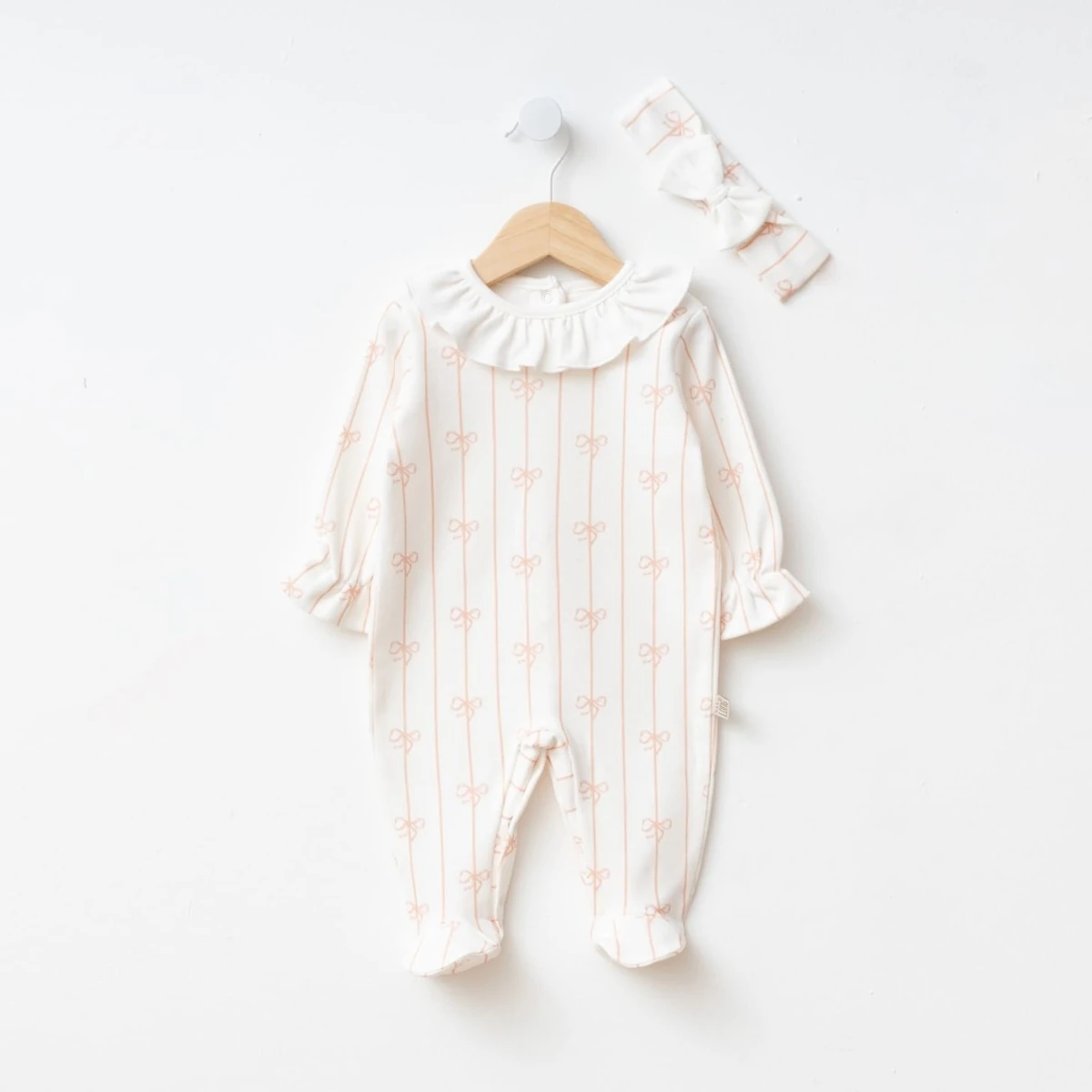 Kız Bebek Fiyonk Desenli Tulum