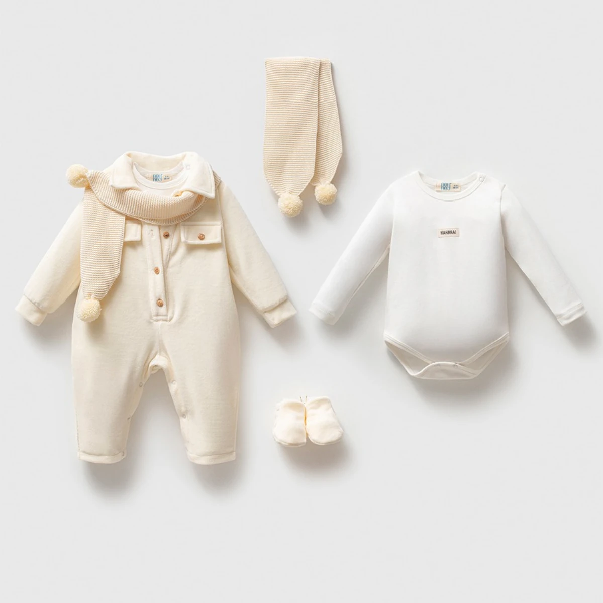 ERKEK 3-6 AY TRİKO YELEK KADİFE TULUM TAKIM