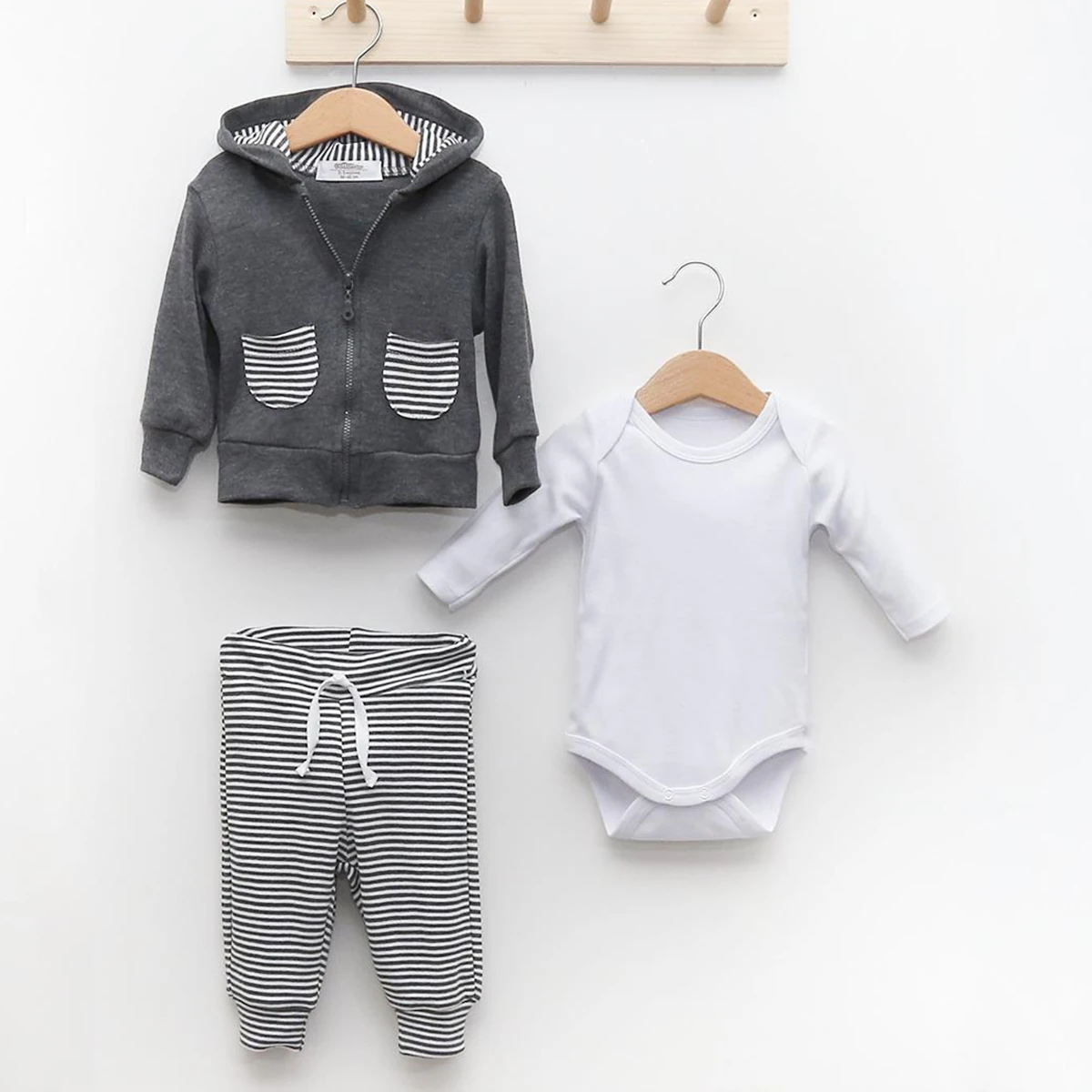 FÜME NİPPERLAND UNISEX 0/3-3/6 AY PENYE 3LÜ TAKIM