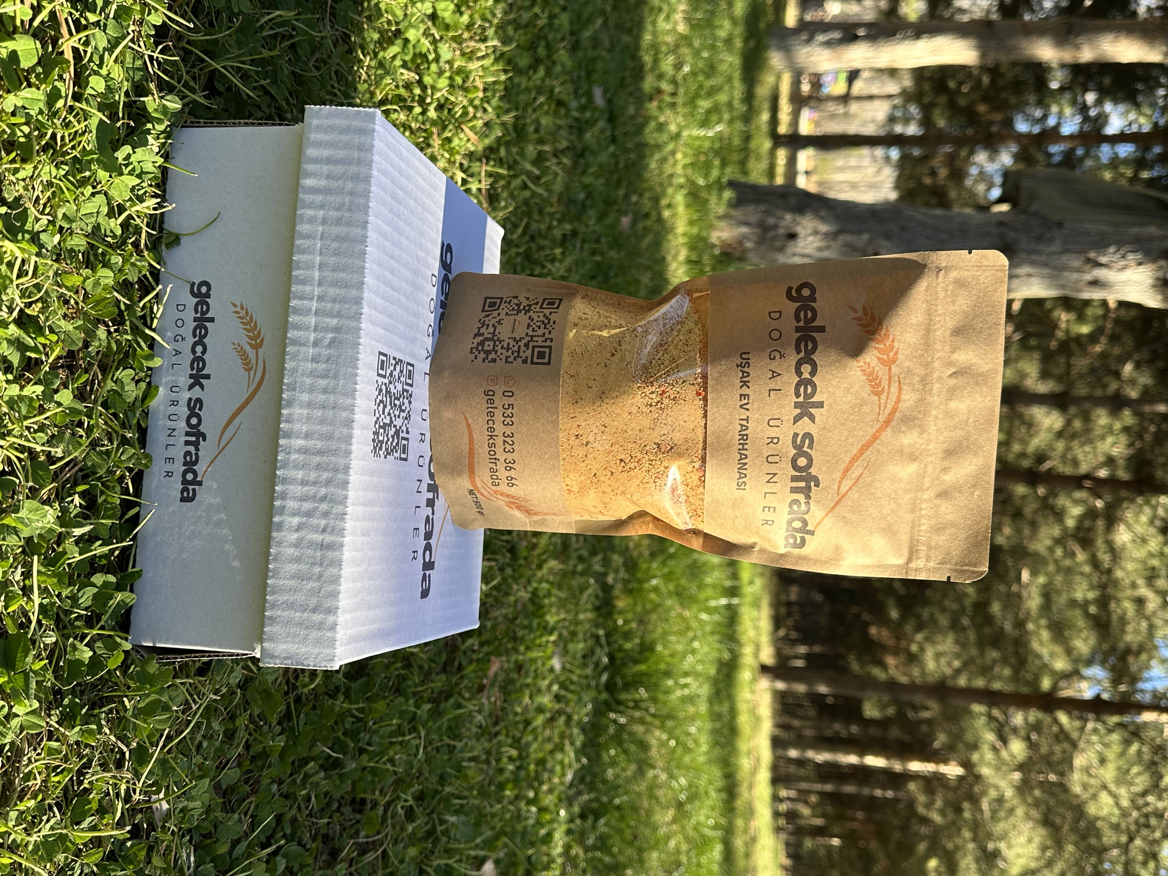 DOĞAL UŞAK EV TARHANASI 500 gr. (AZ ACILI)