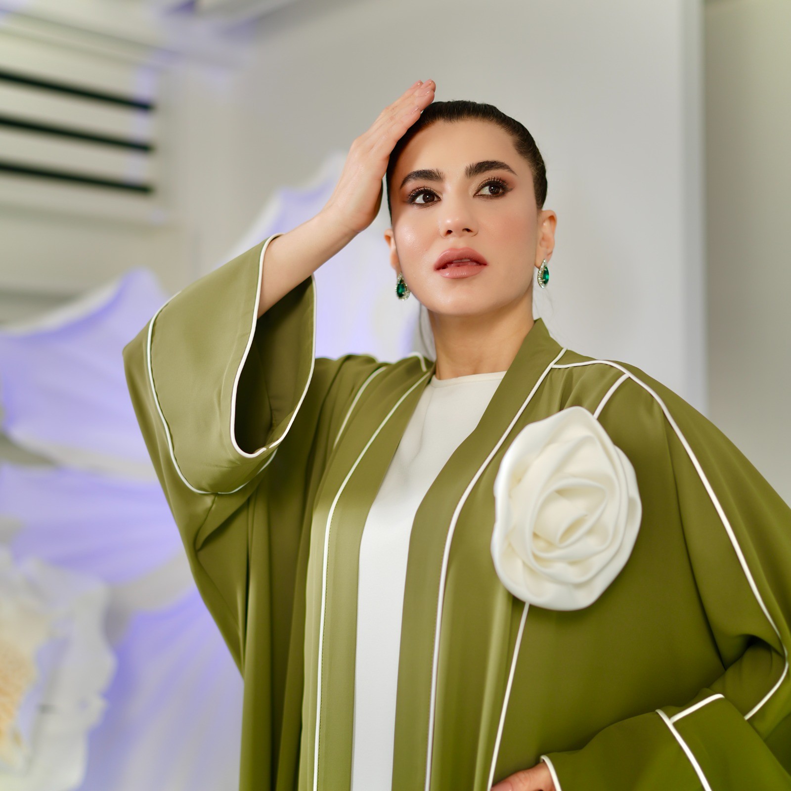 2968 OVERSIZE ABAYA