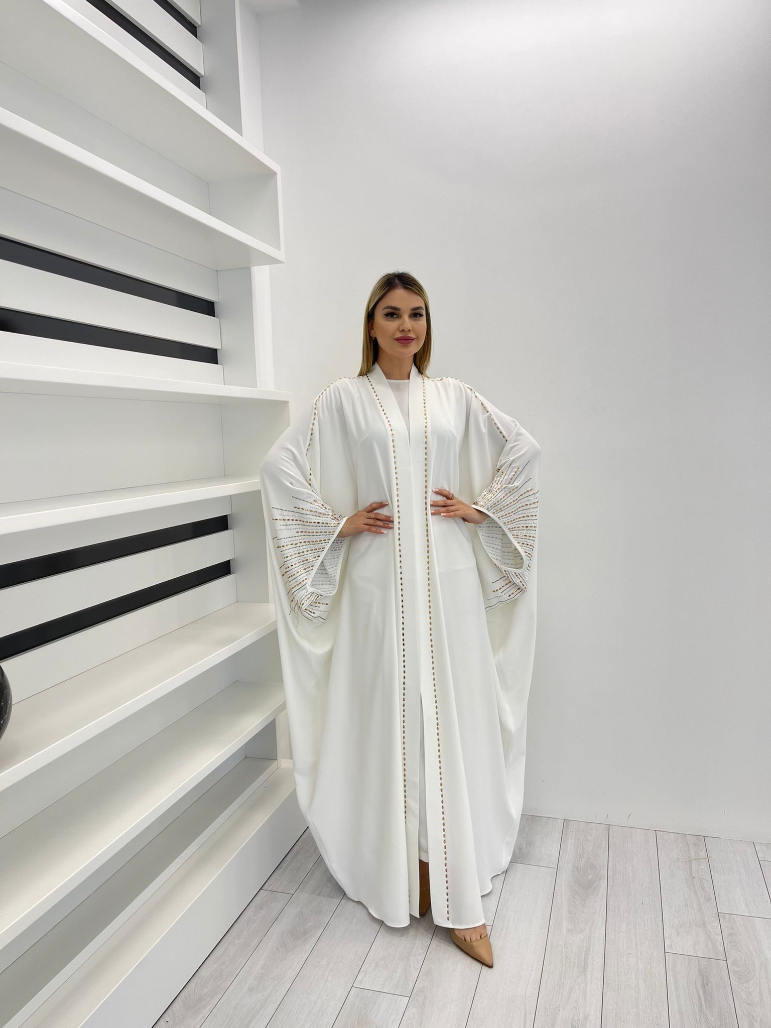 2839 KOL UCU TAŞ İŞLEME DETAYLI ABAYA - EKRU