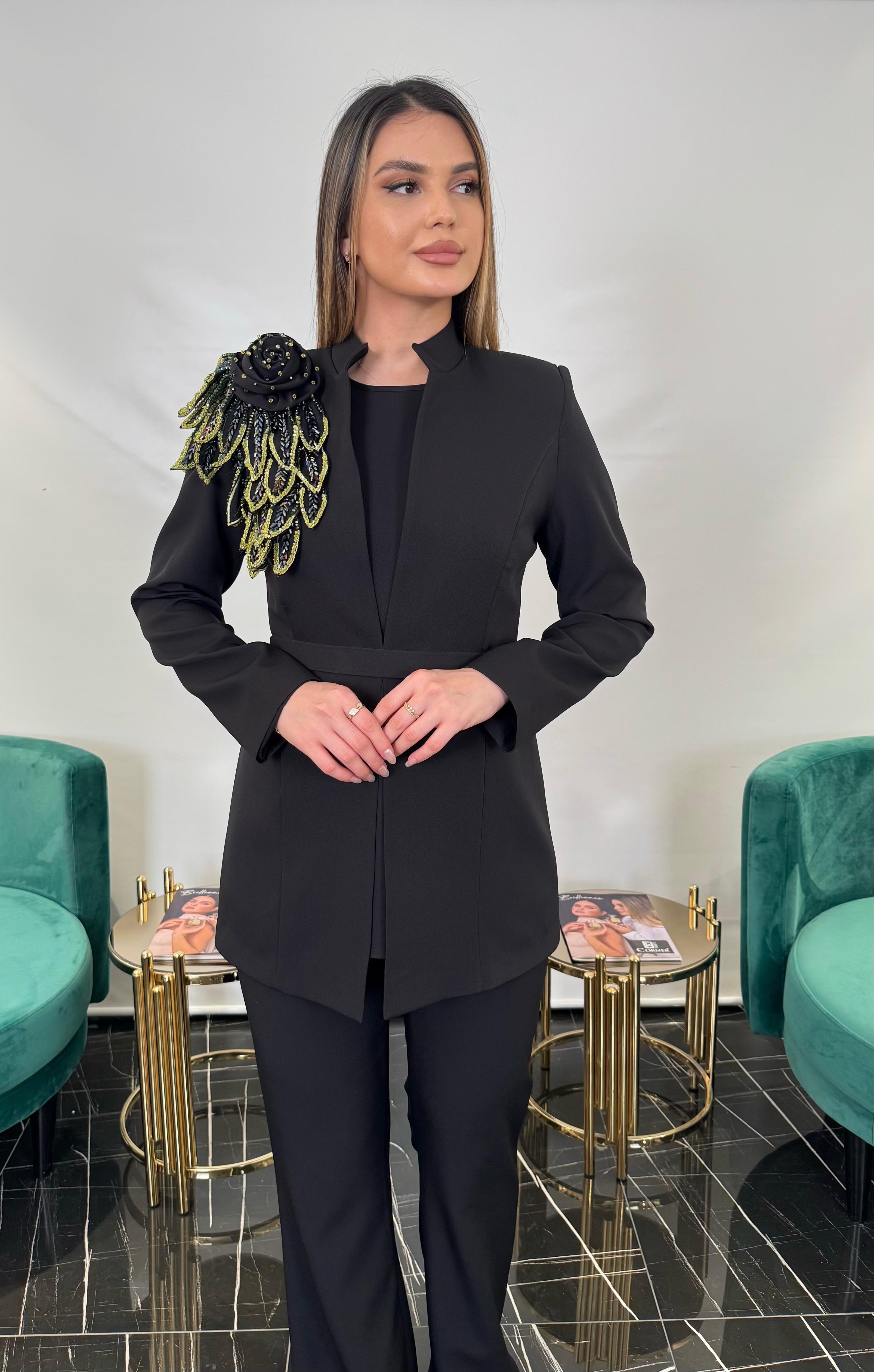 3239 YAPRAK DESEN ÜZERİ TAŞ İŞLEMELİ TASARIM TAKIM