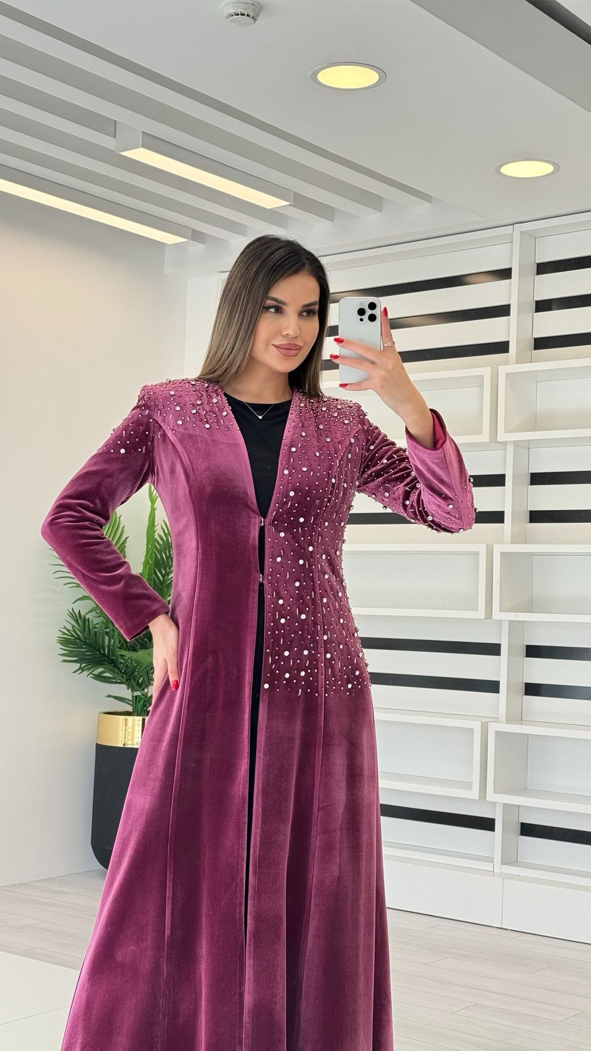 2073 VELVET ABAYA - FUCHSIA