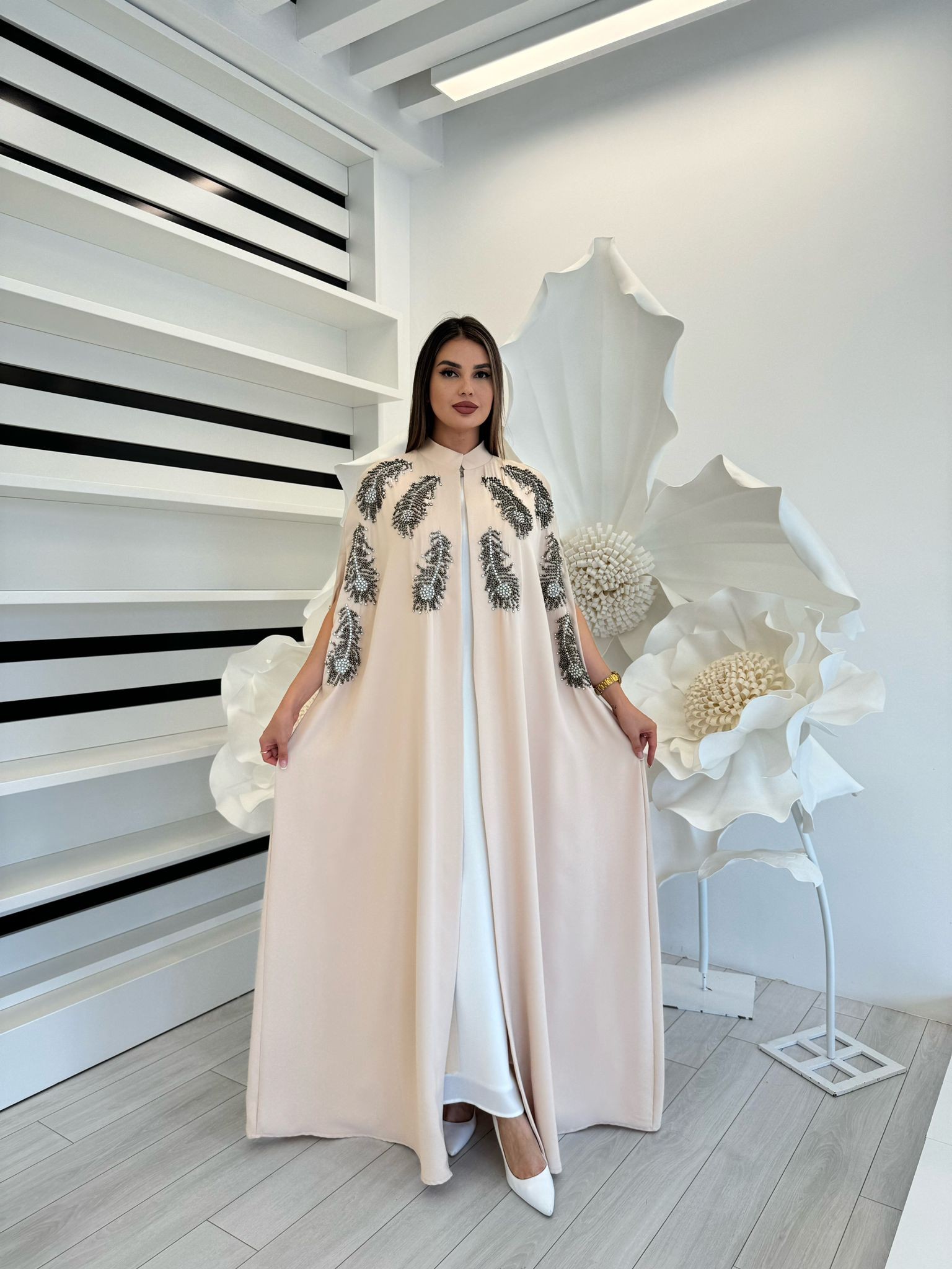 2972 YARASA MODEL İNCİLİ  ABAYA