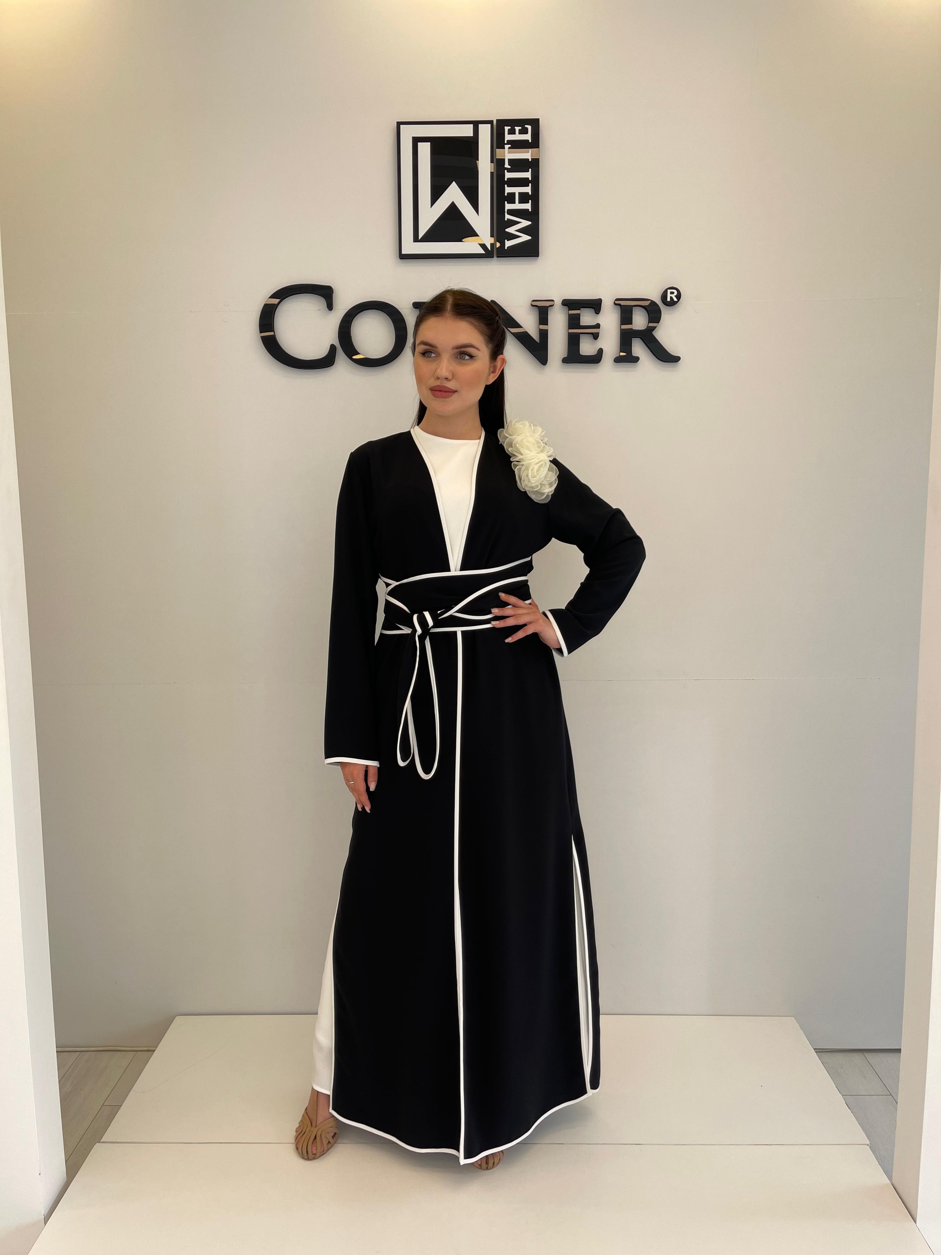 3050 ÇİÇEK DETAYLI ABAYA 