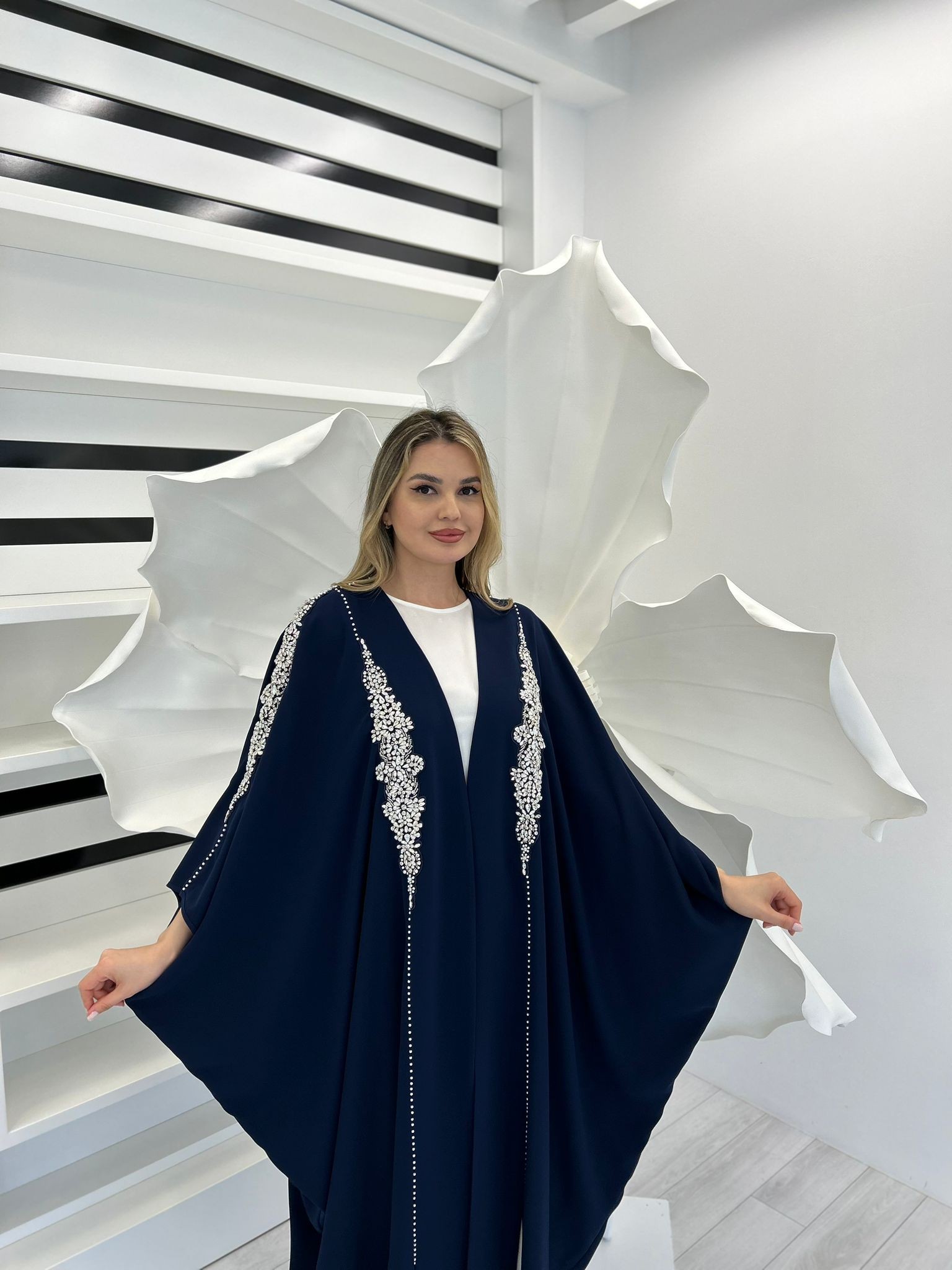 2469 KRİSTAL EL İŞİ TAŞ İŞLEMELİ YARASA MODEL ABAYA  - نيلي 