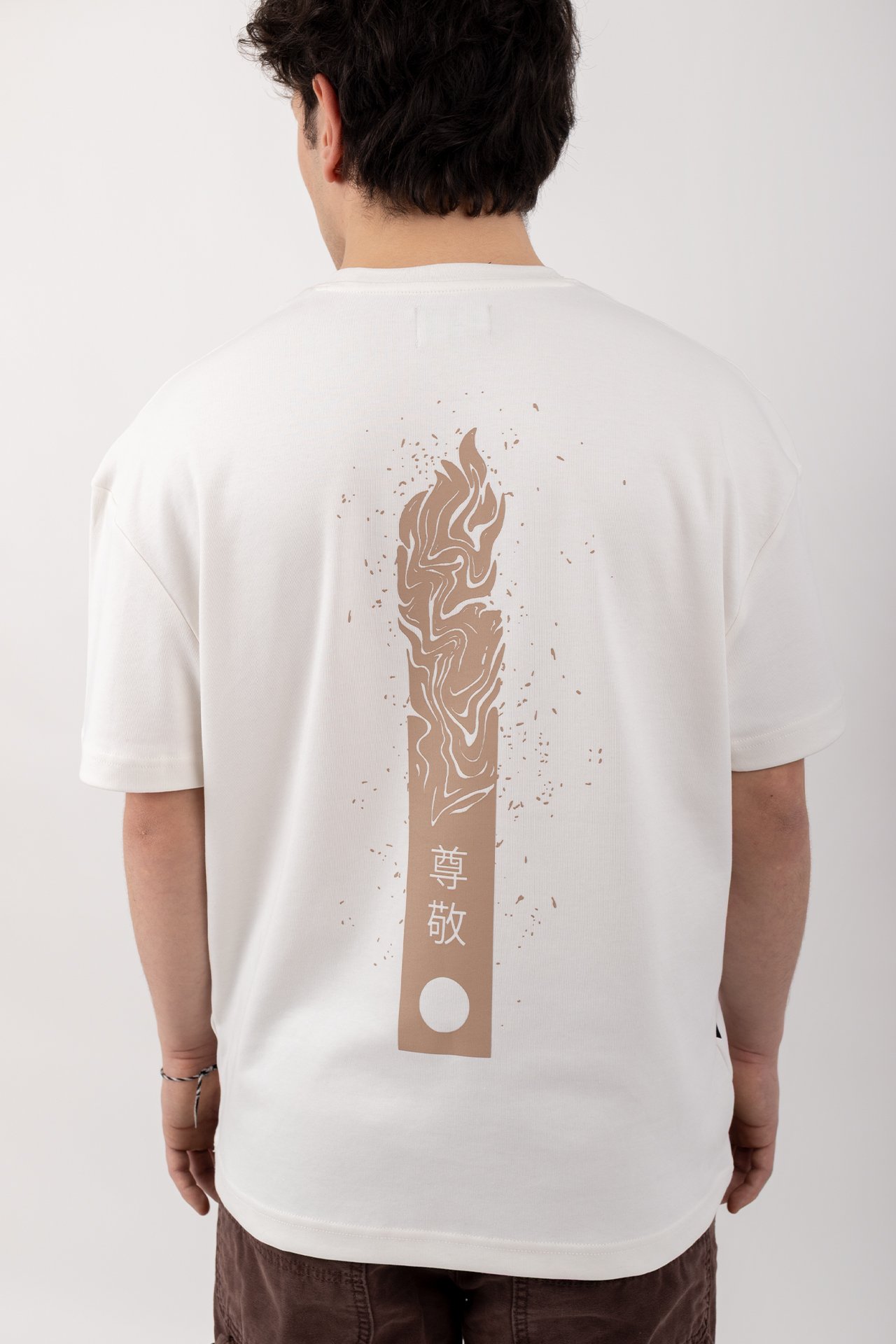 Respect Oversized T-shirt White 02