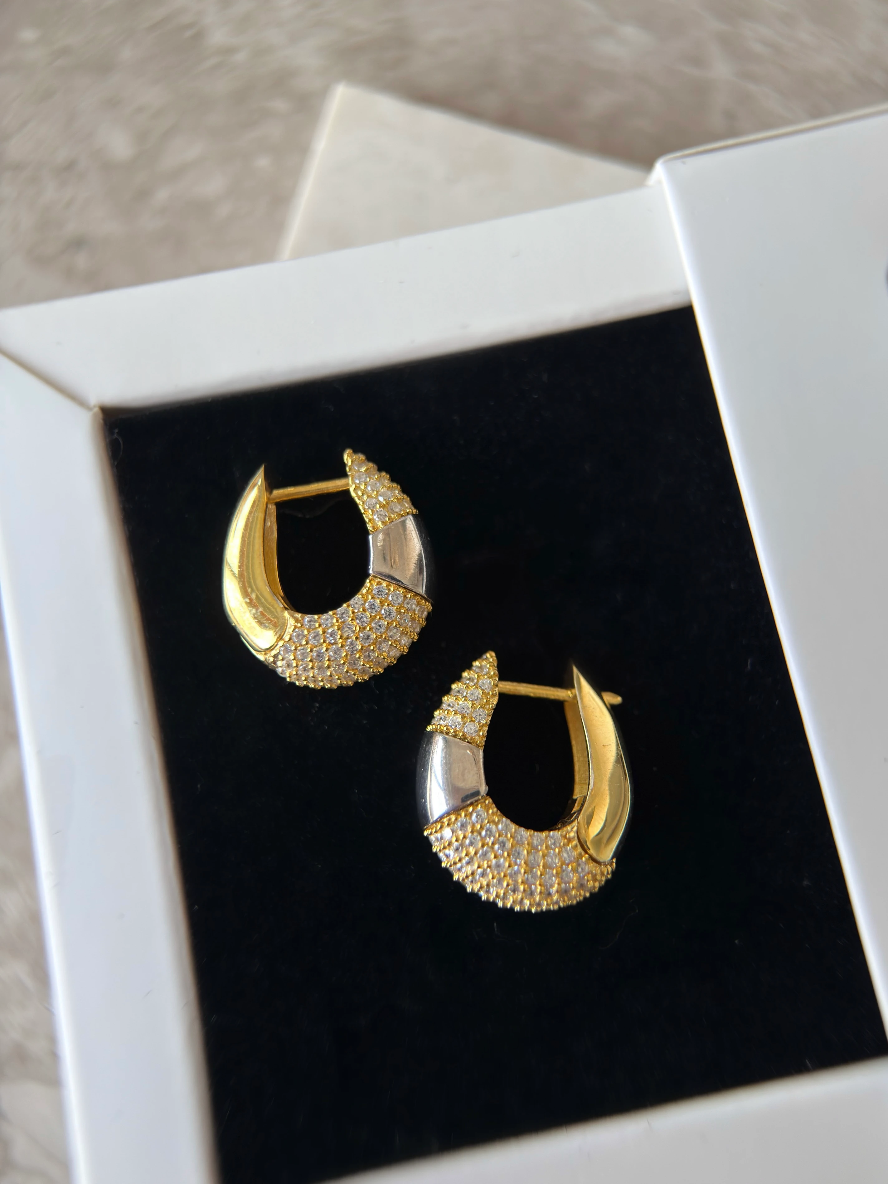 925 Ayar Gümüş Çift Renk Tasarım Küpe