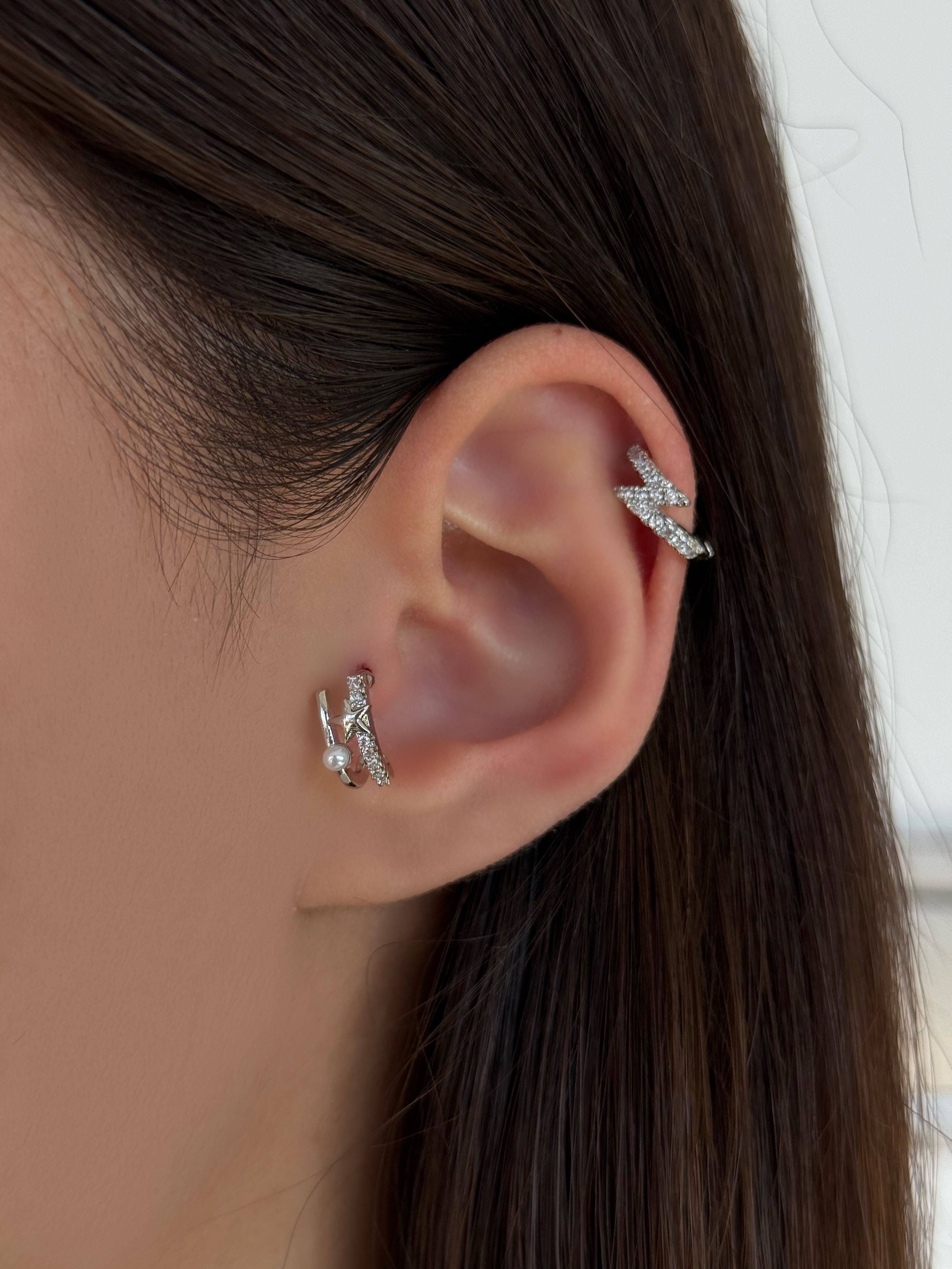 Cerrahi Çelik Silver İnci Detaylı Yıldız Piercing
