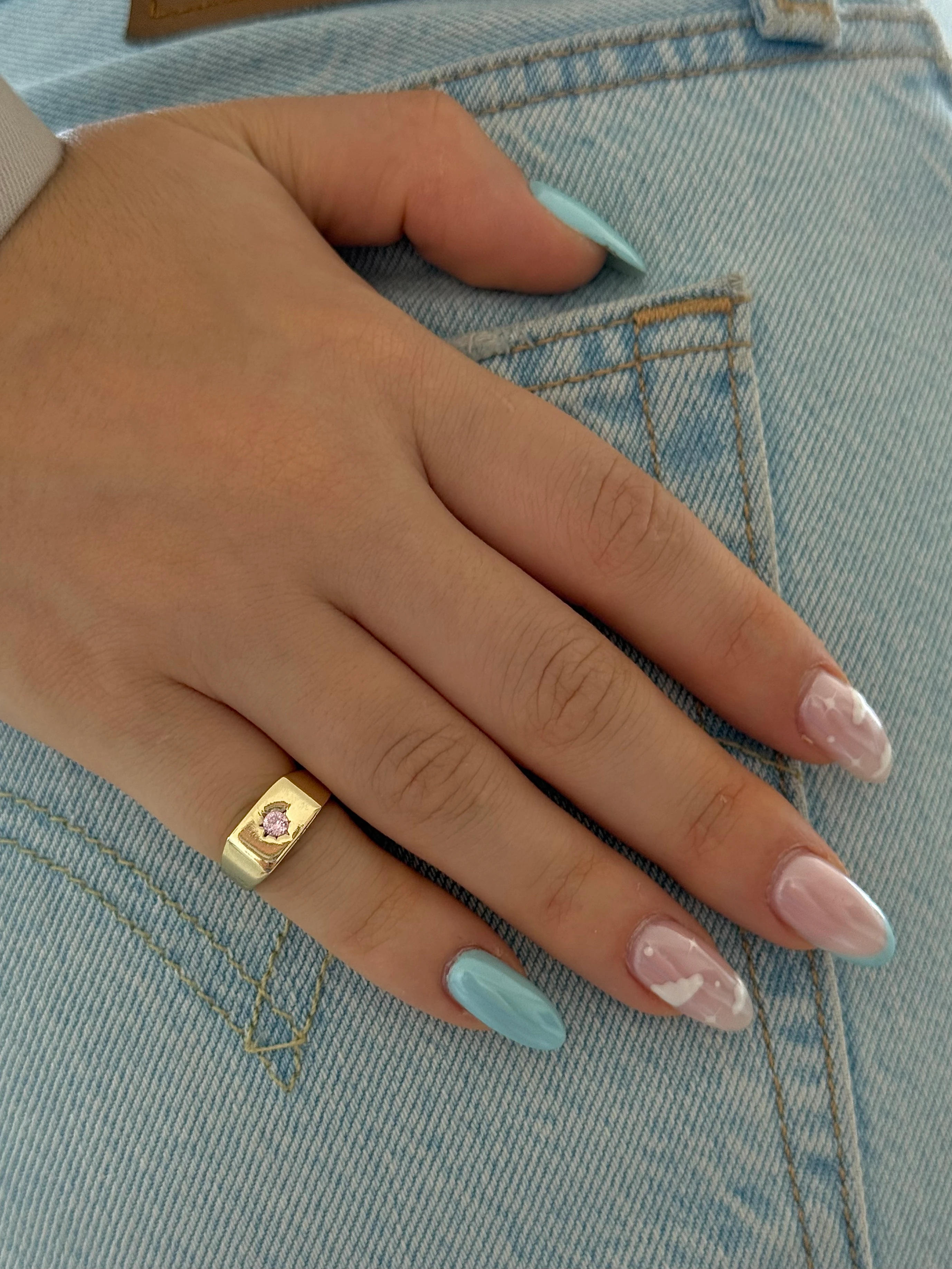 Çelik Pembe Taş Detaylı Serçe Parmak Yüzük