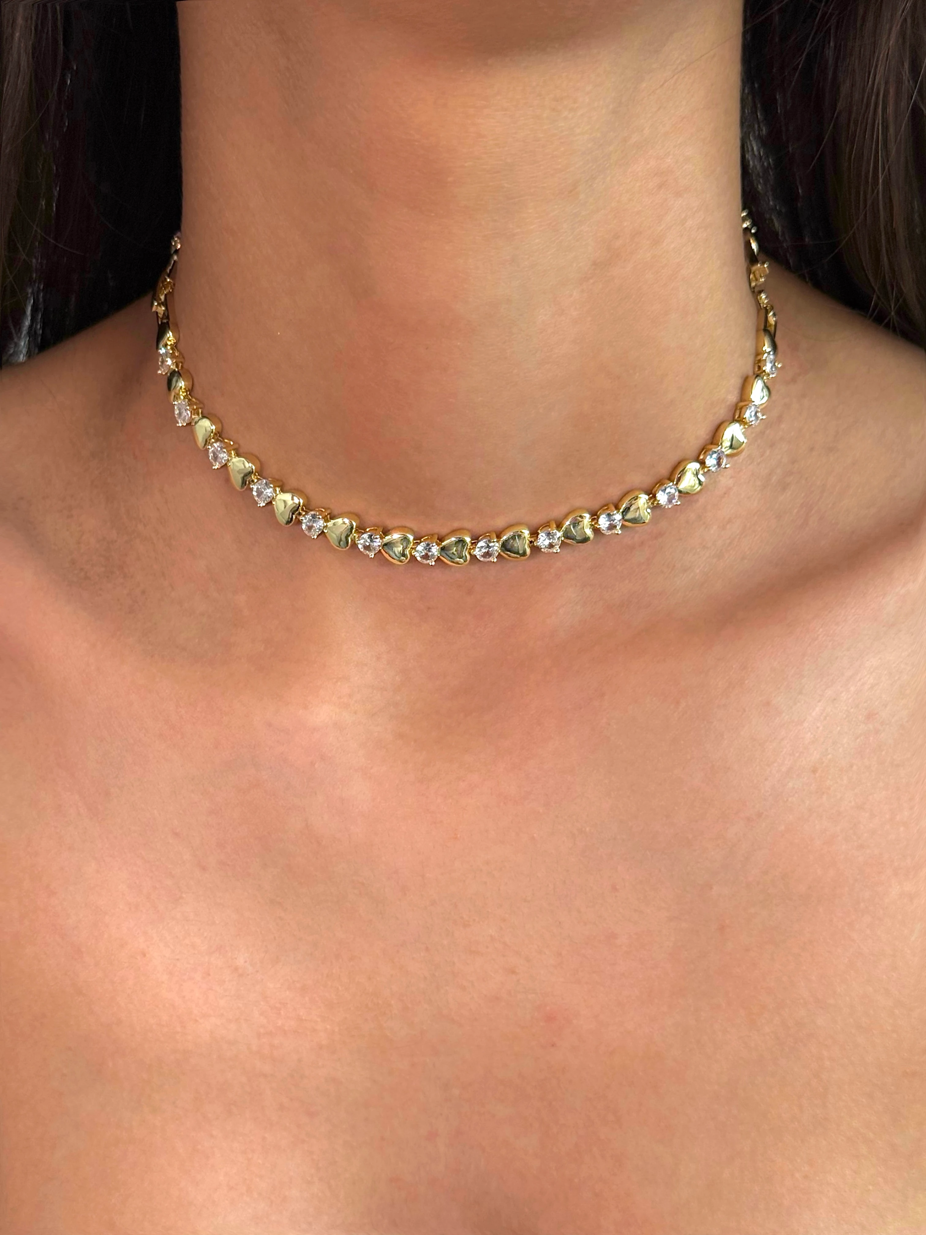 Çelik Gold Taşlı Kalp Choker