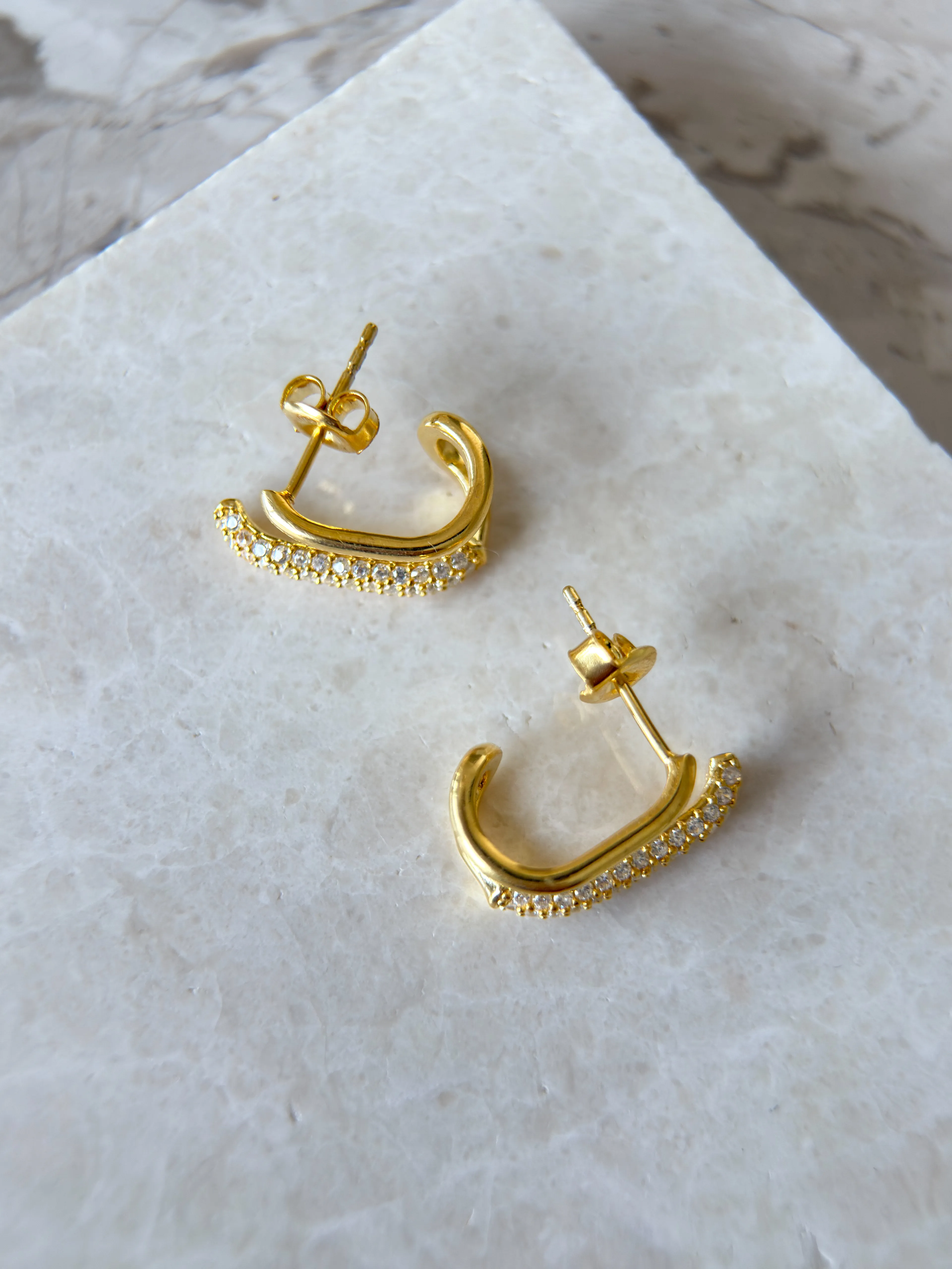 925 Ayar Gümüş Çift Görünümlü Tasarım Küpe