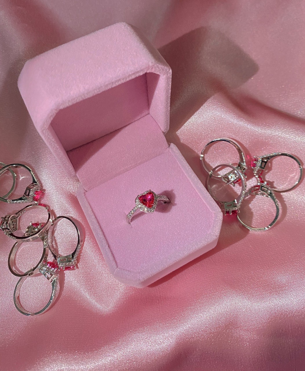 Dark Pink Pandora Yüzük