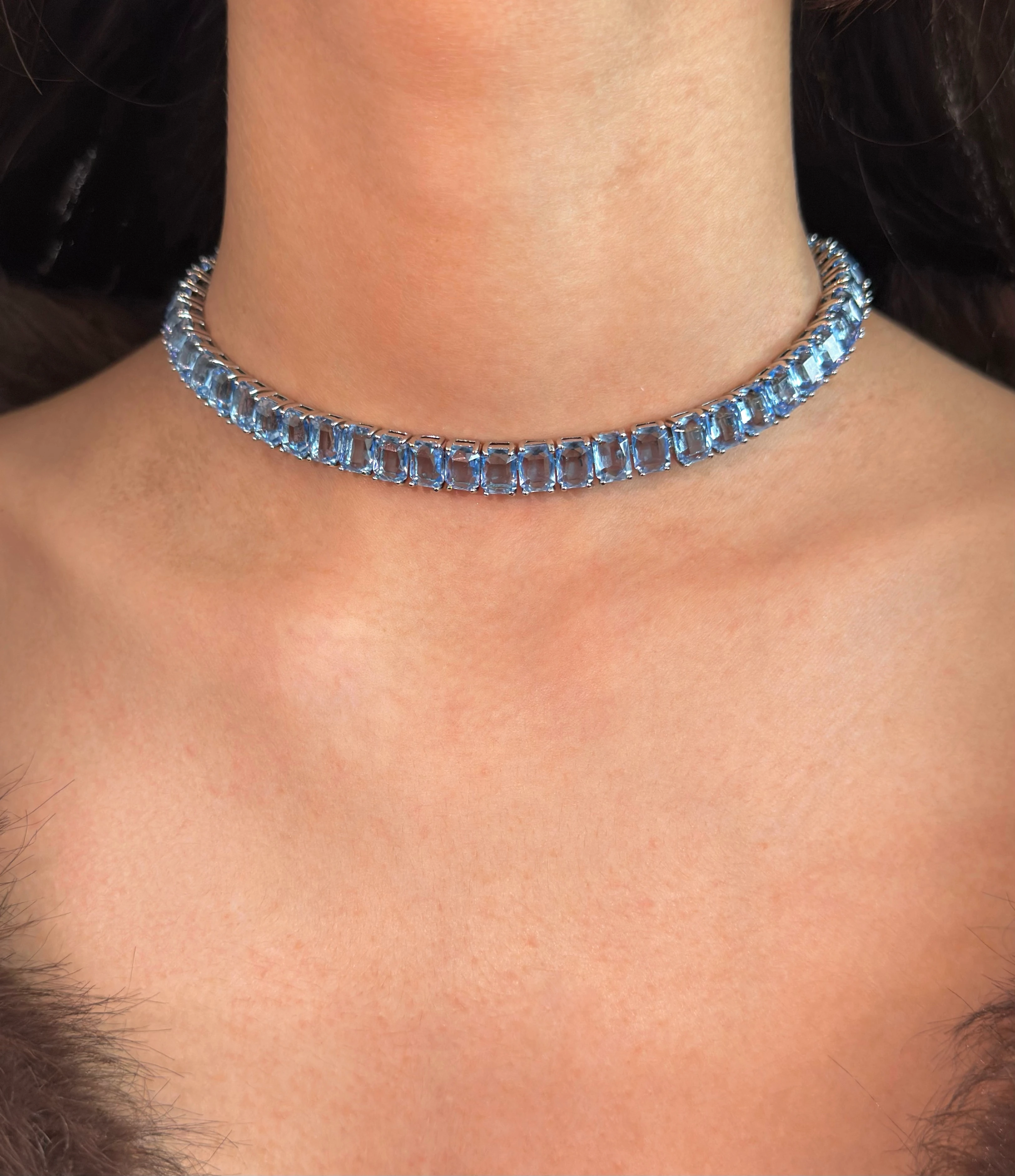 Mavi Kristal Taşlı Kolye