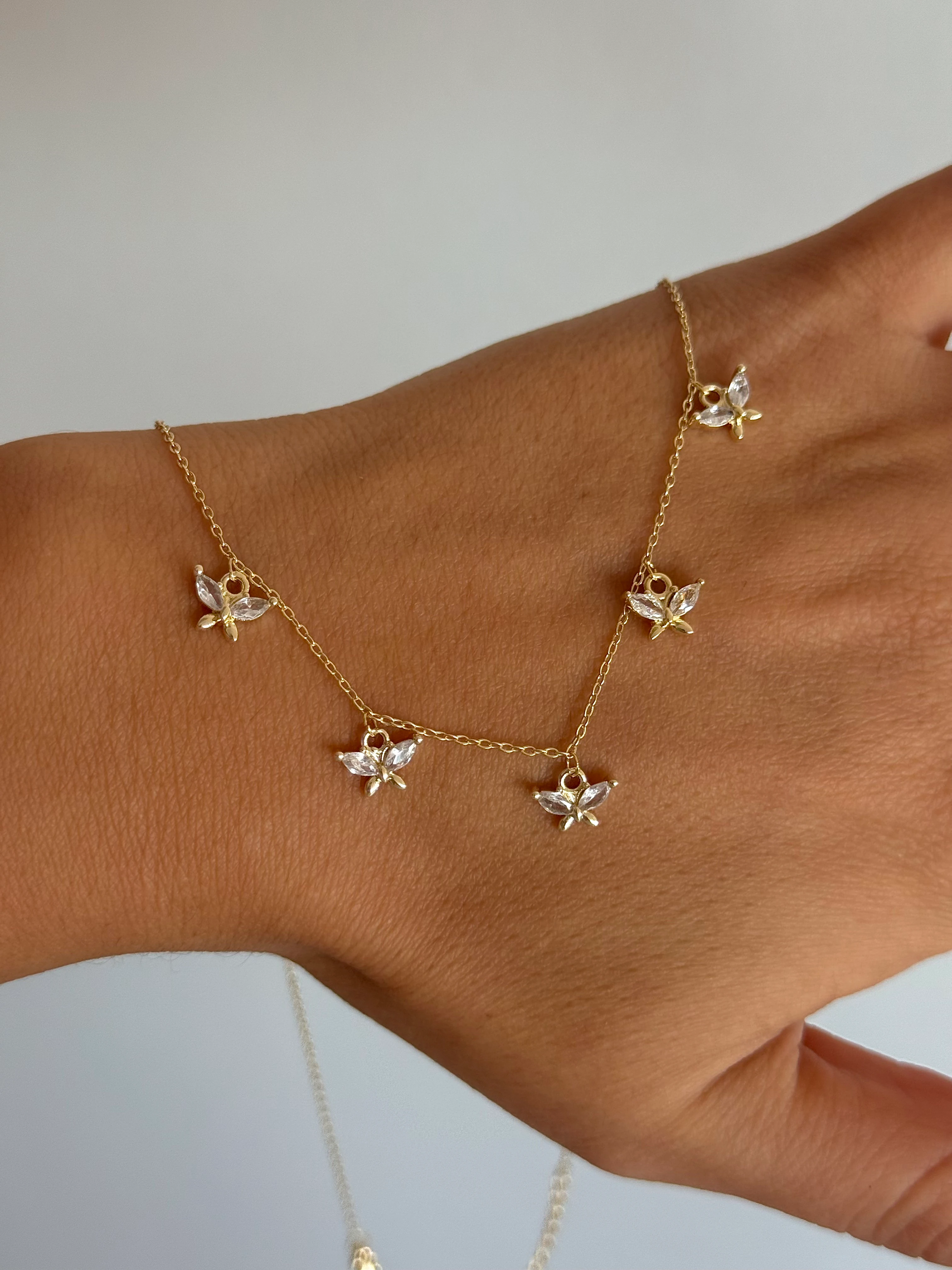 Çelik 5 Kelebekli Charm Kolye