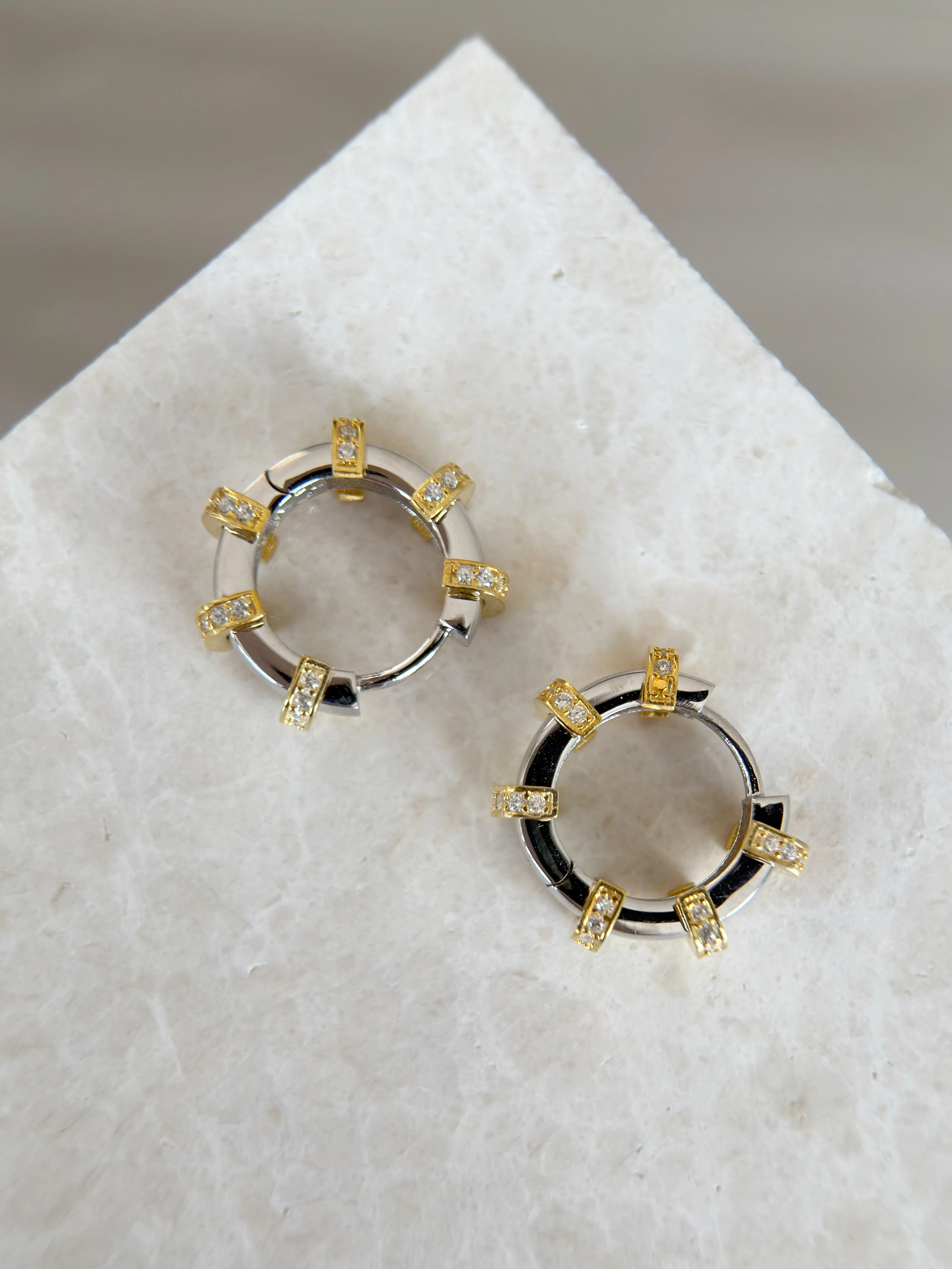 925 Ayar Gümüş Çift Renk Tasarım Küpe 