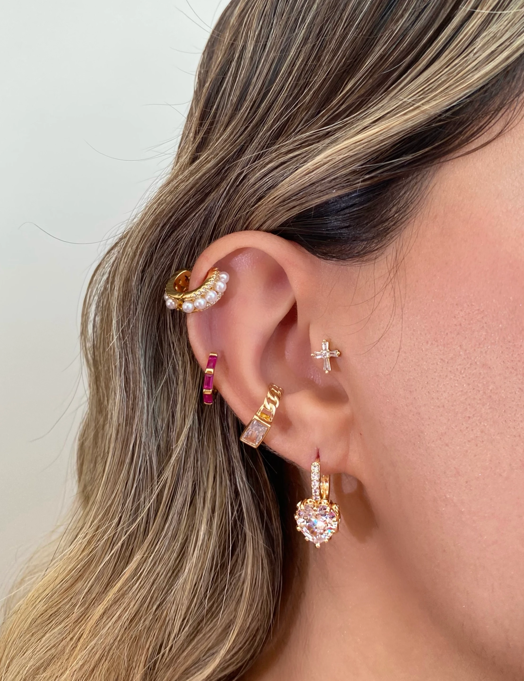 İthal Gold Swarovski Kalp küpe