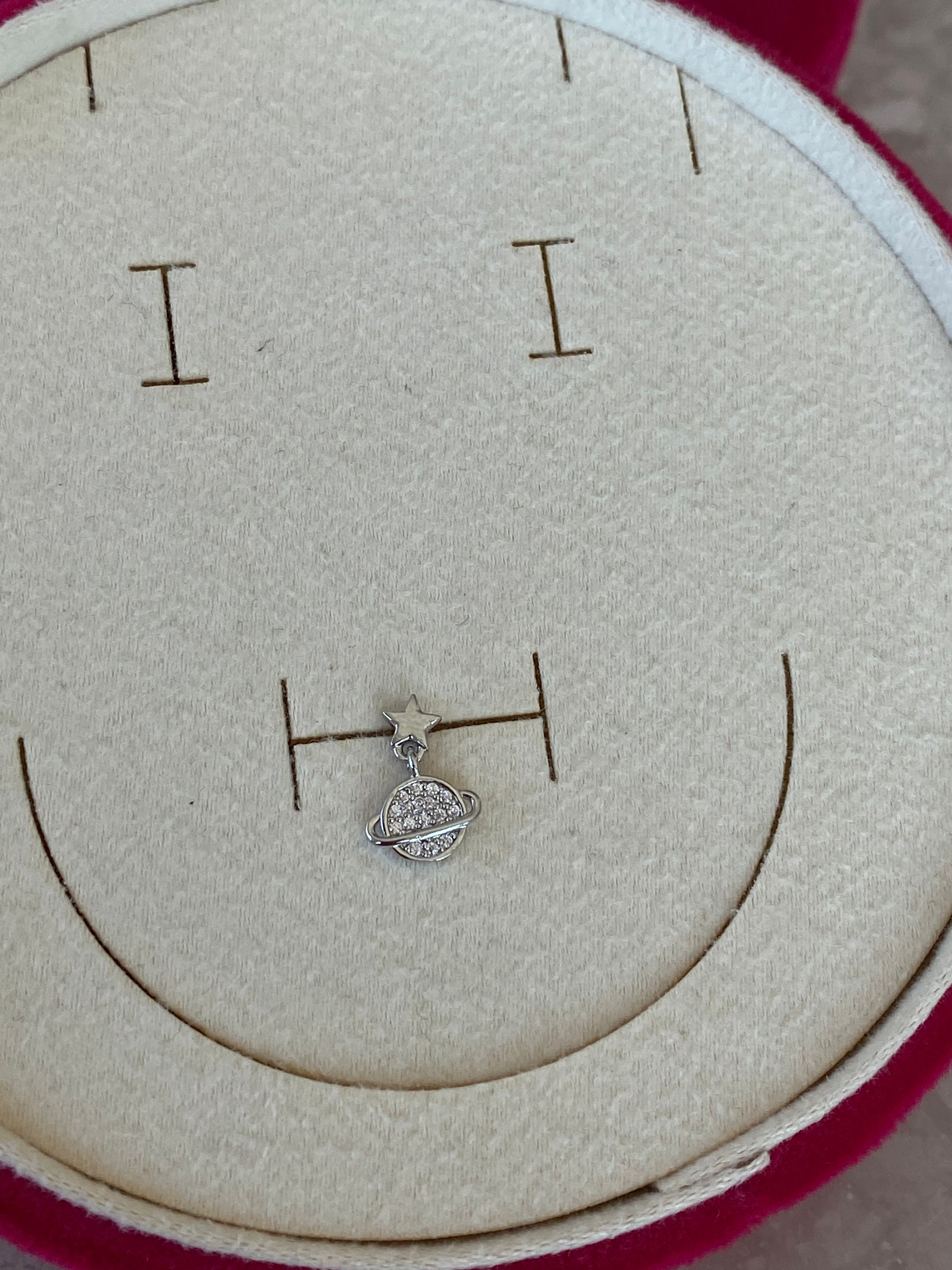 Cerrahi Çelik Silver Gezegen Detaylı Piercing