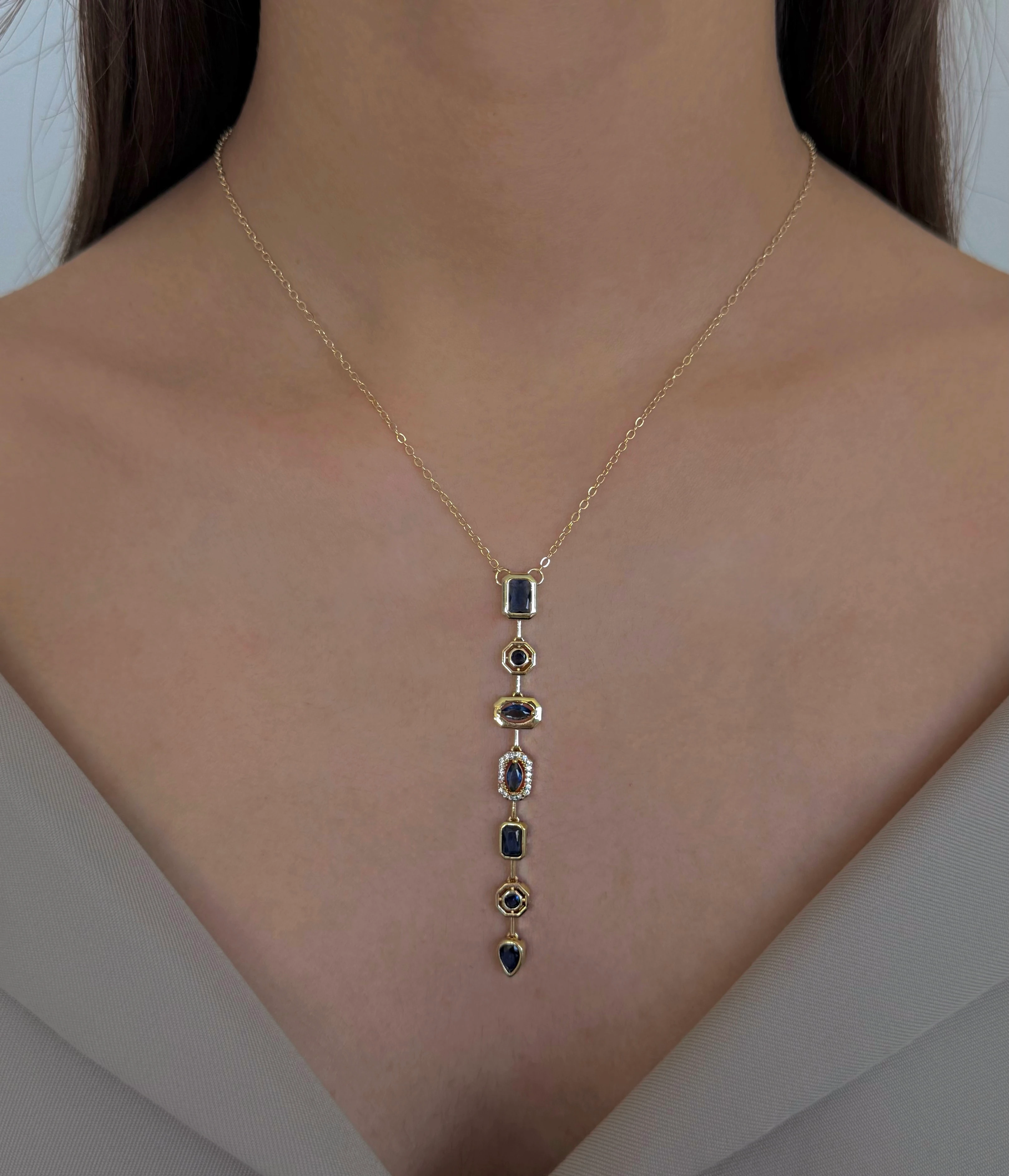 Çelik Lacivert Y Kolye