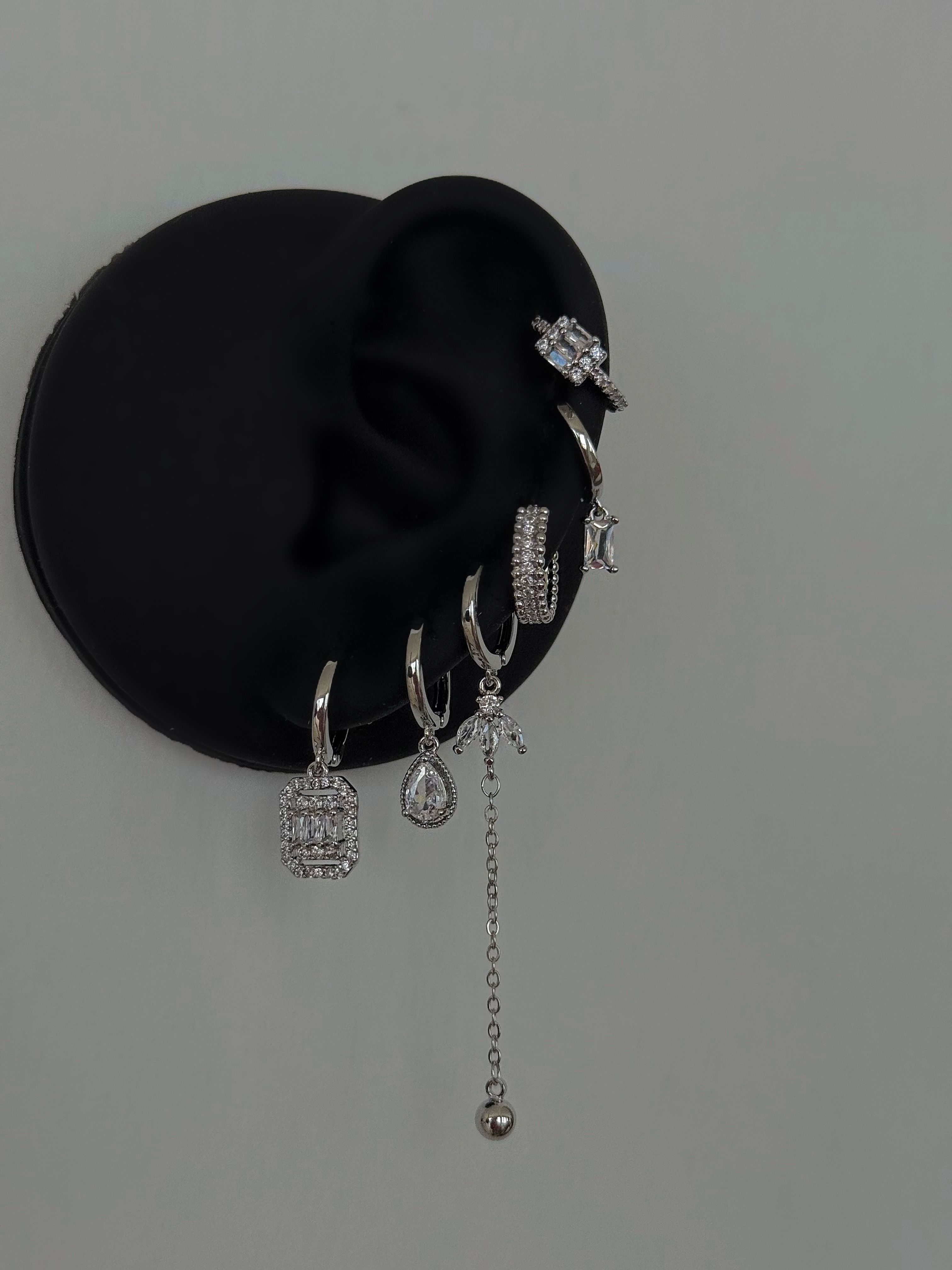 Çelik Silver Baget Taşlı  6 Lı Küpe Seti 