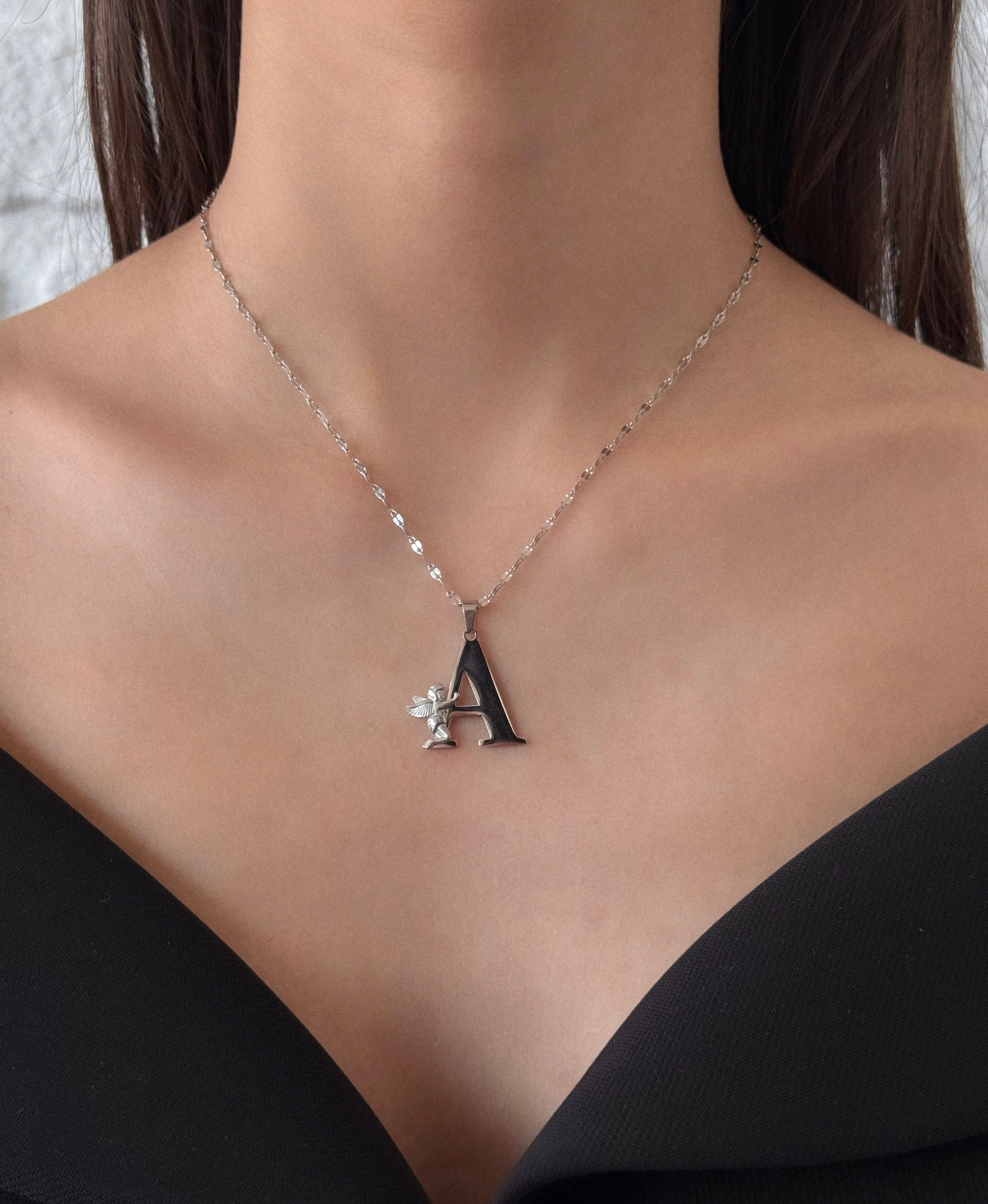 Çelik Silver Melek Detaylı Harf Kolyeler