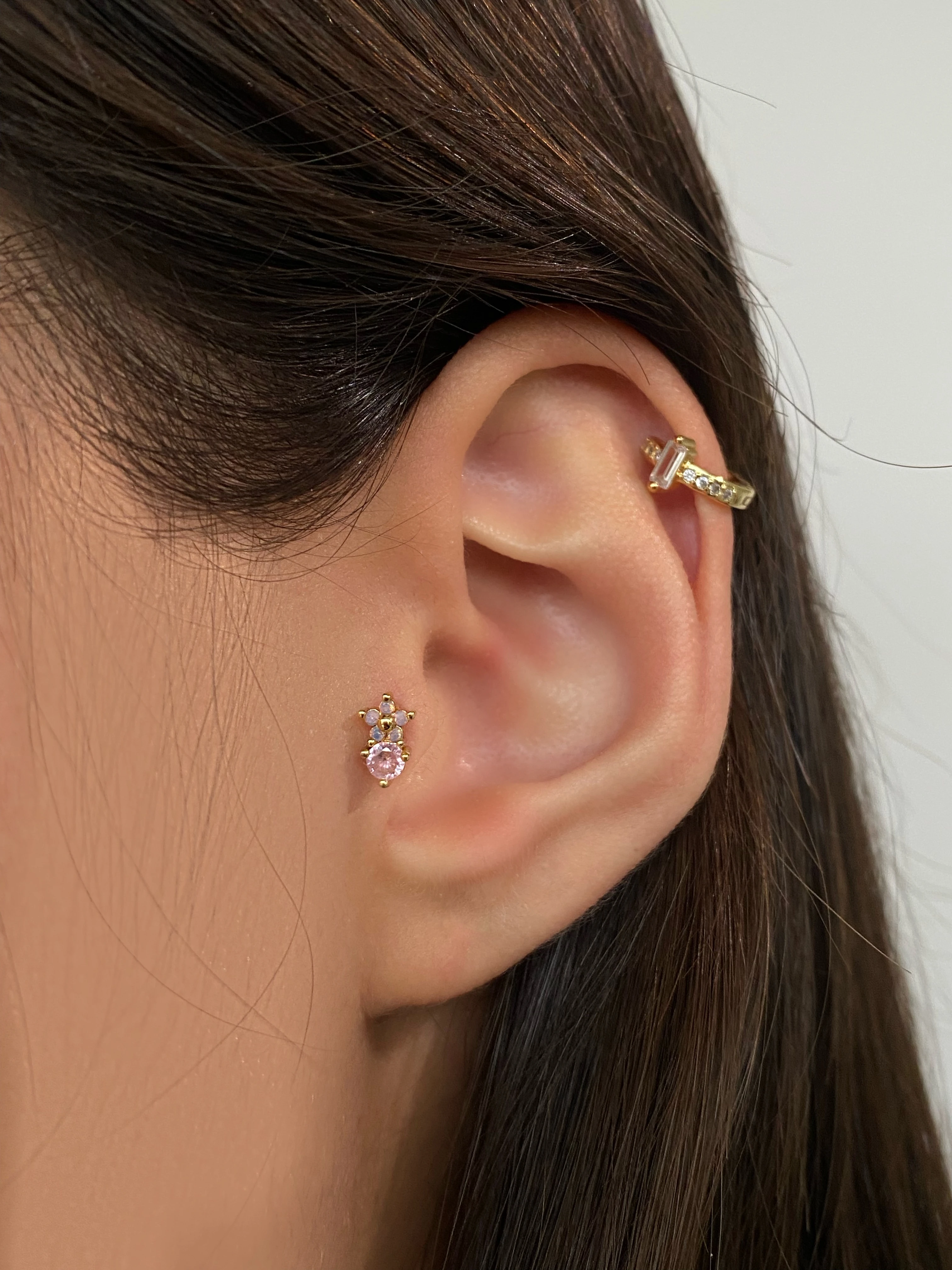 Cerrahi Çelik Gold Pembe Çiçek Detay Tragus Piercing
