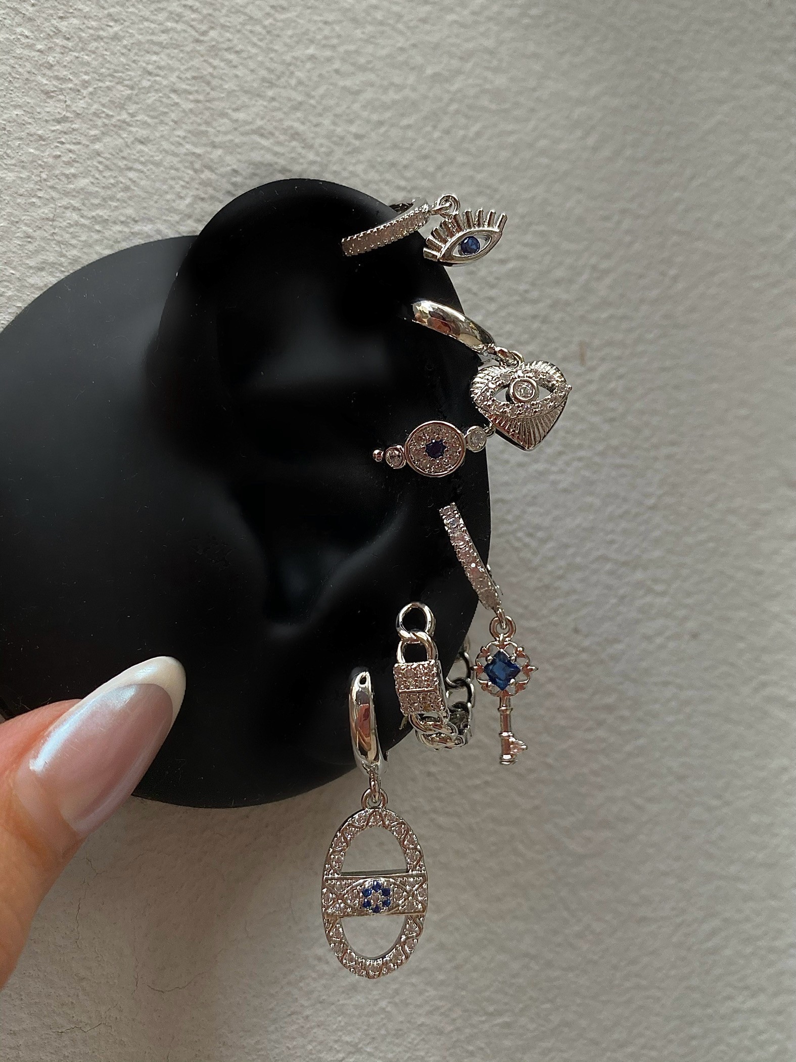 Silver Anahtar Detaylı 6 lı Küpe Seti