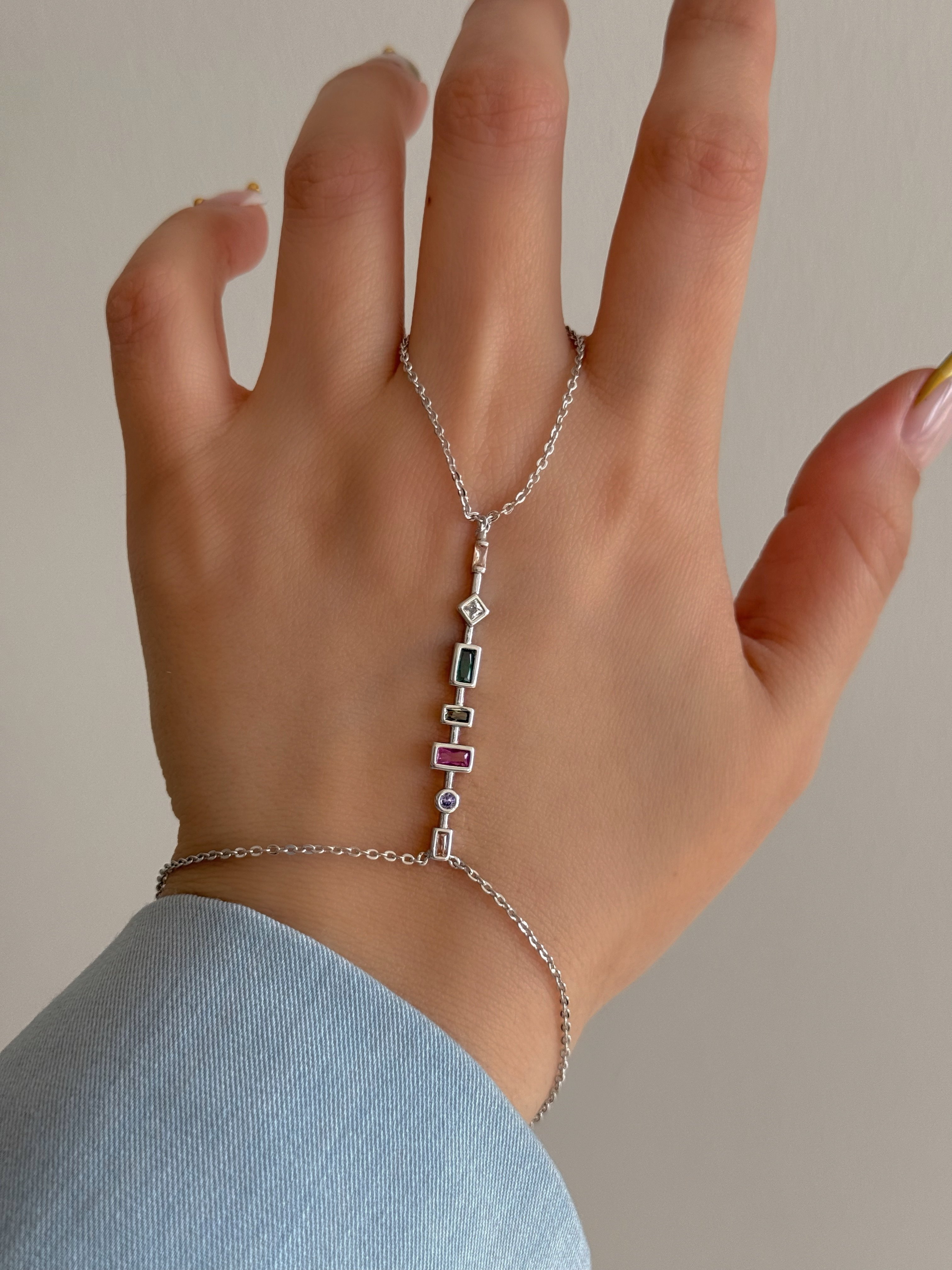 Çelik Silver Baget Taşlı Şahmeran