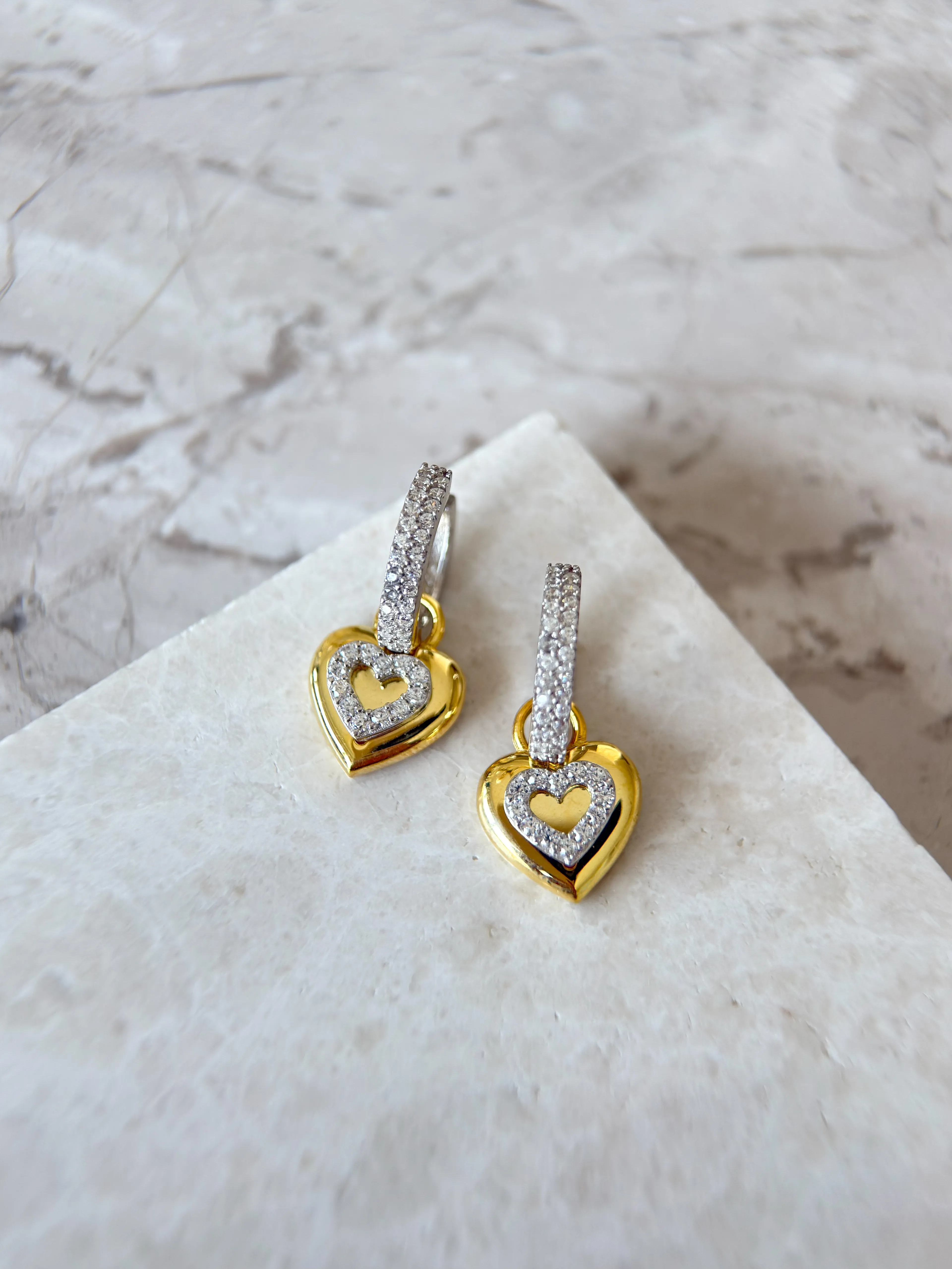 925 Ayar Gümüş Kalp Detay Küpe 