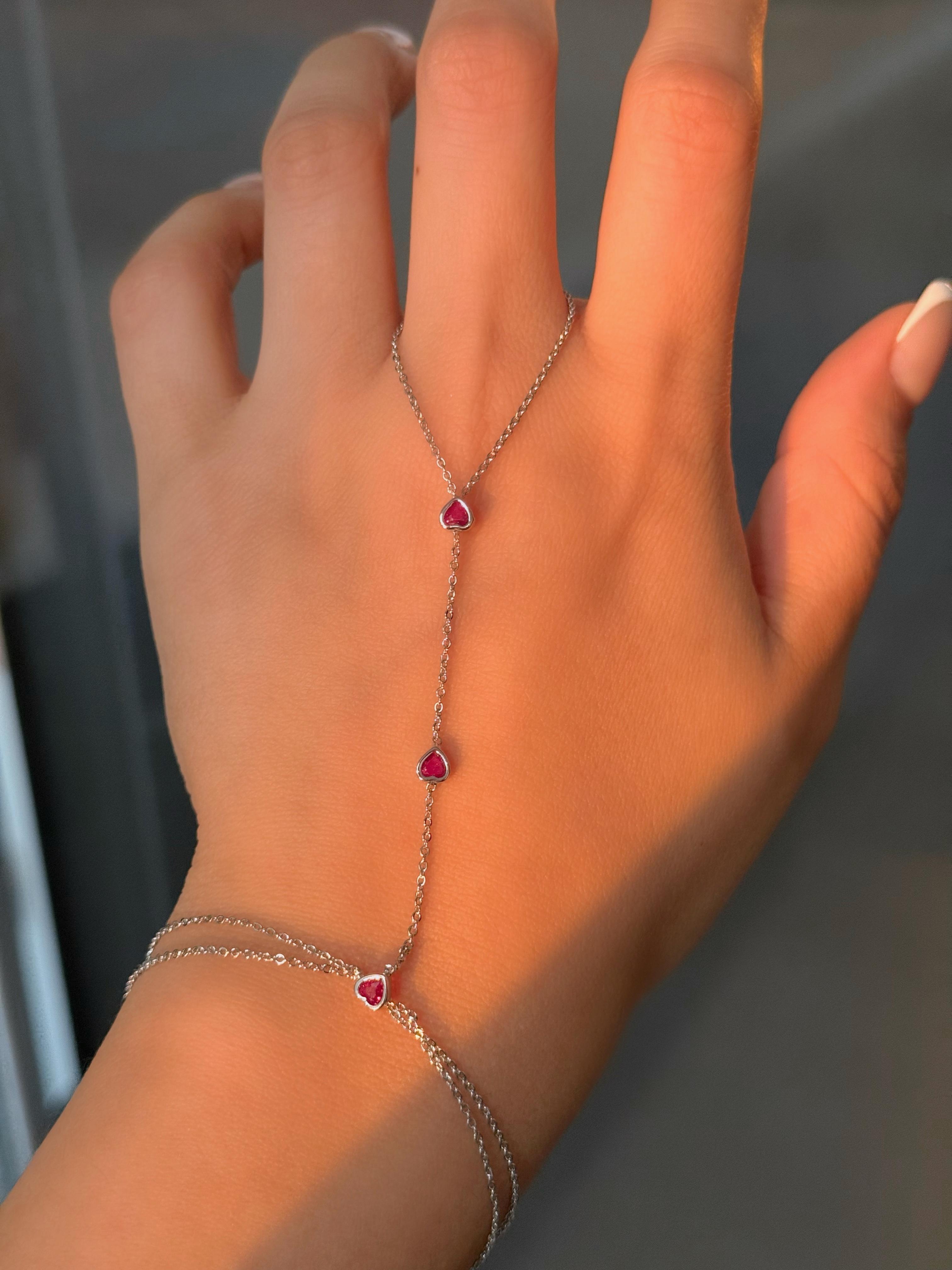 Çelik Pembe Kalpli Şahmeran