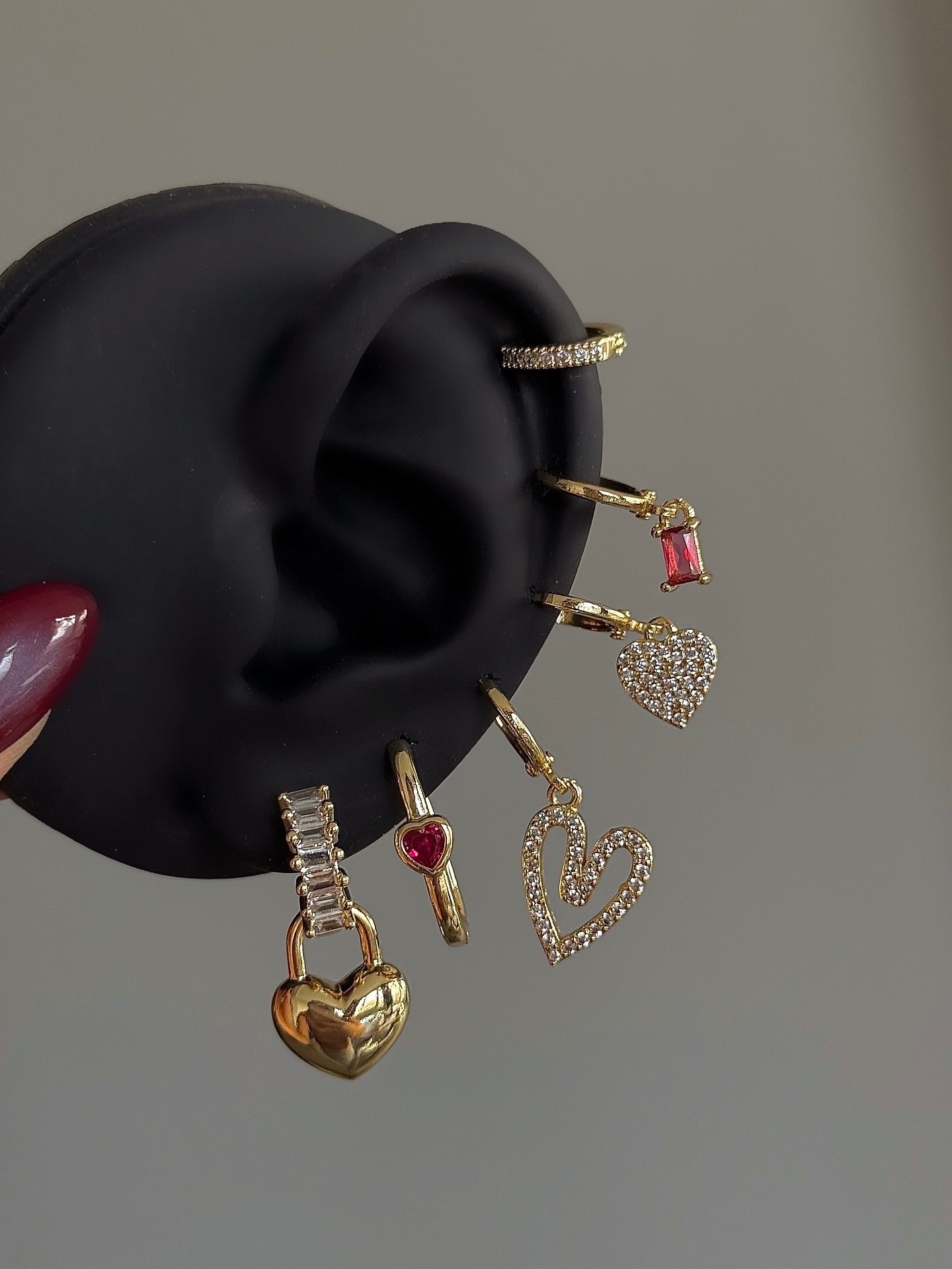 Çelik Gold Kalpli 6 Lı Küpe Seti  