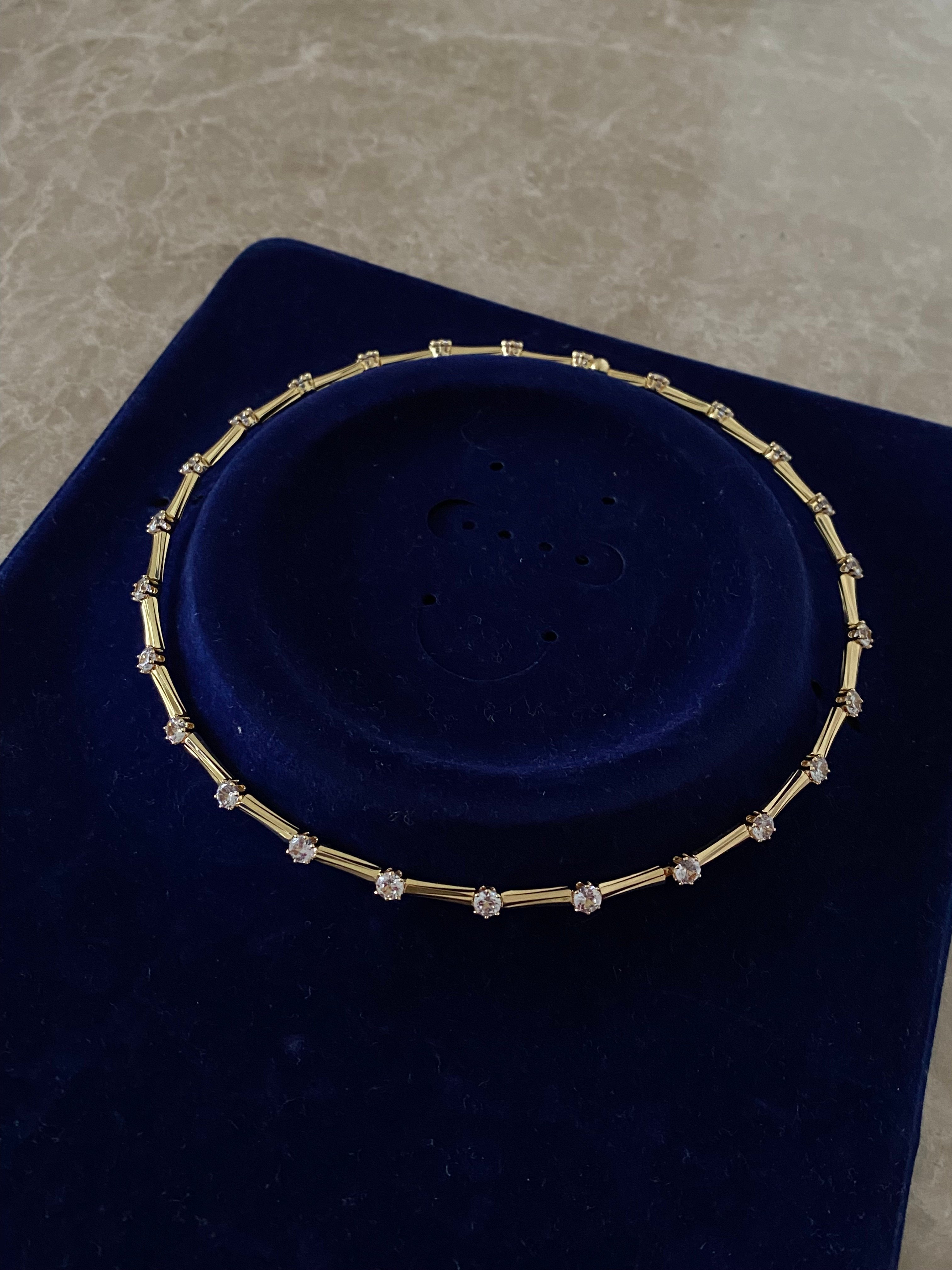 Gold Tek Taşlı Choker