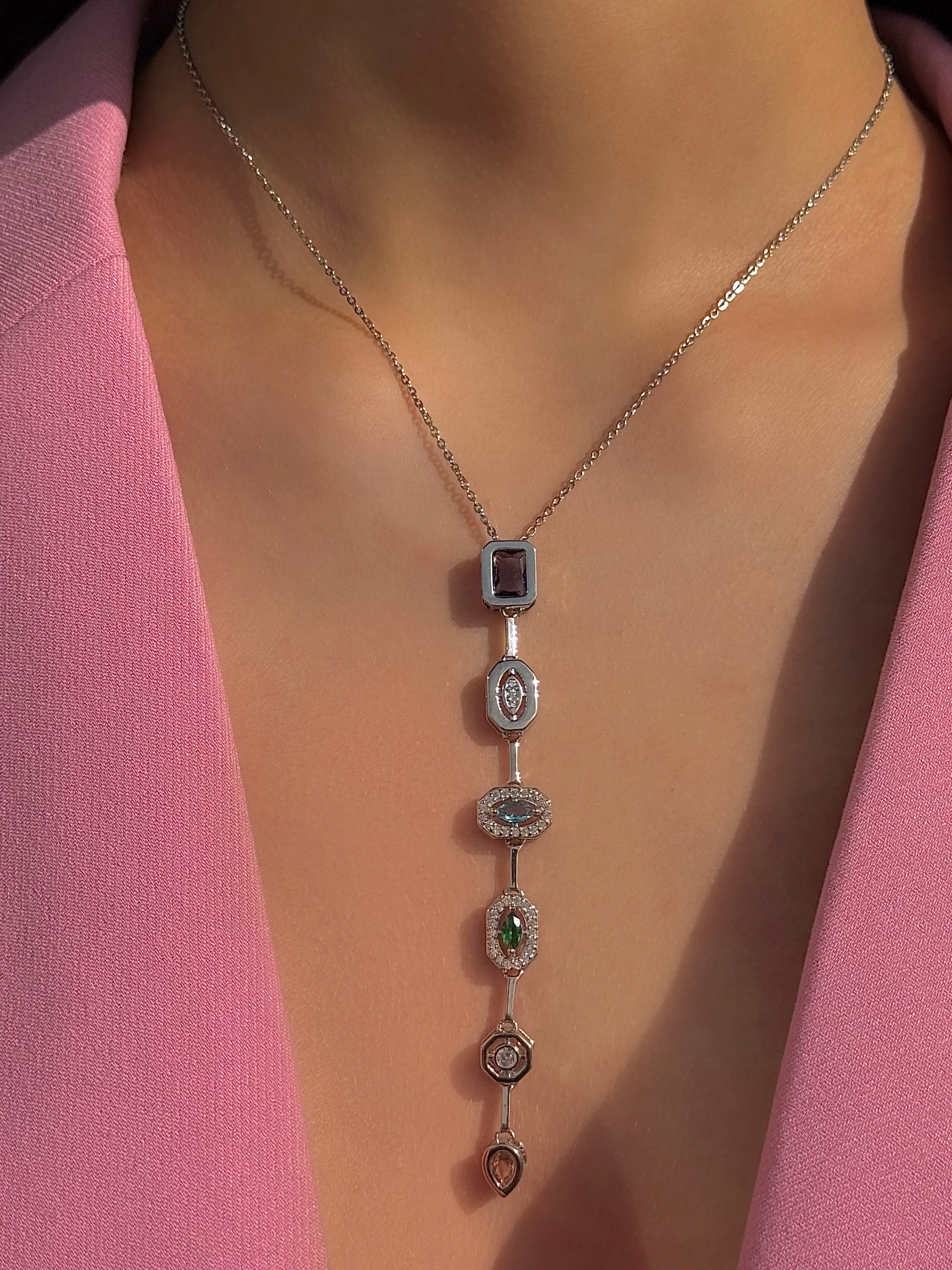 Silver Renkli Baget Taşlı Kolye