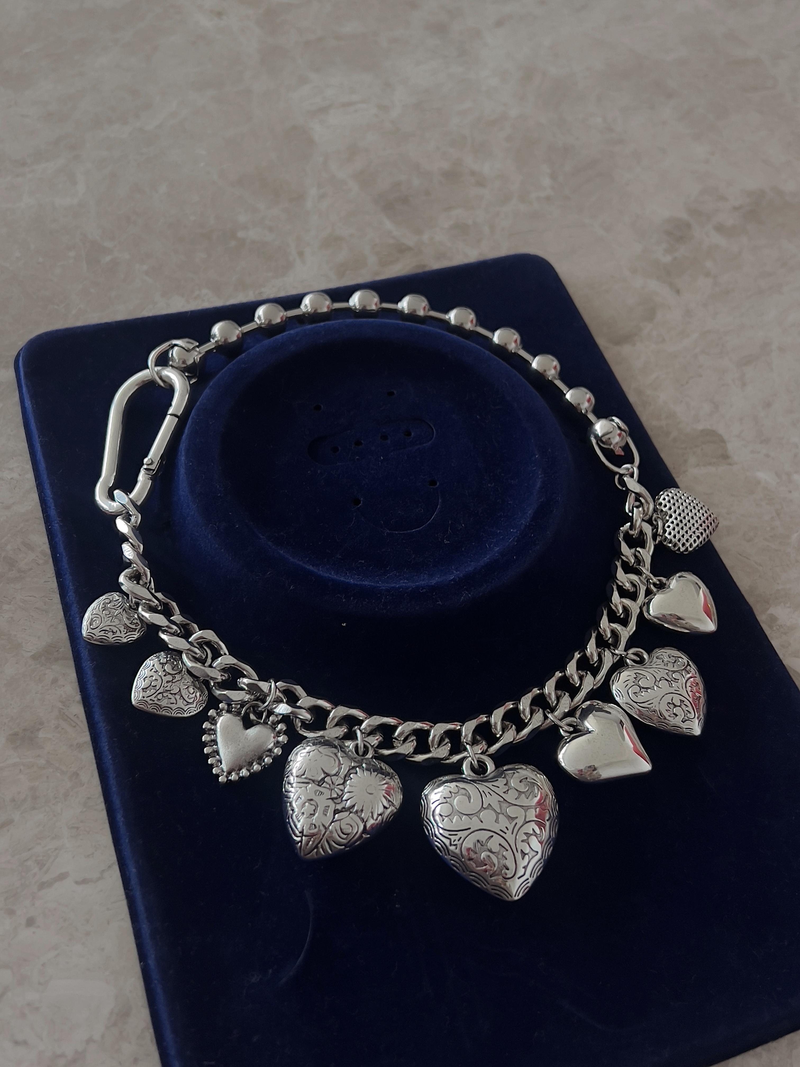 Tasarım Kalp Detay Choker