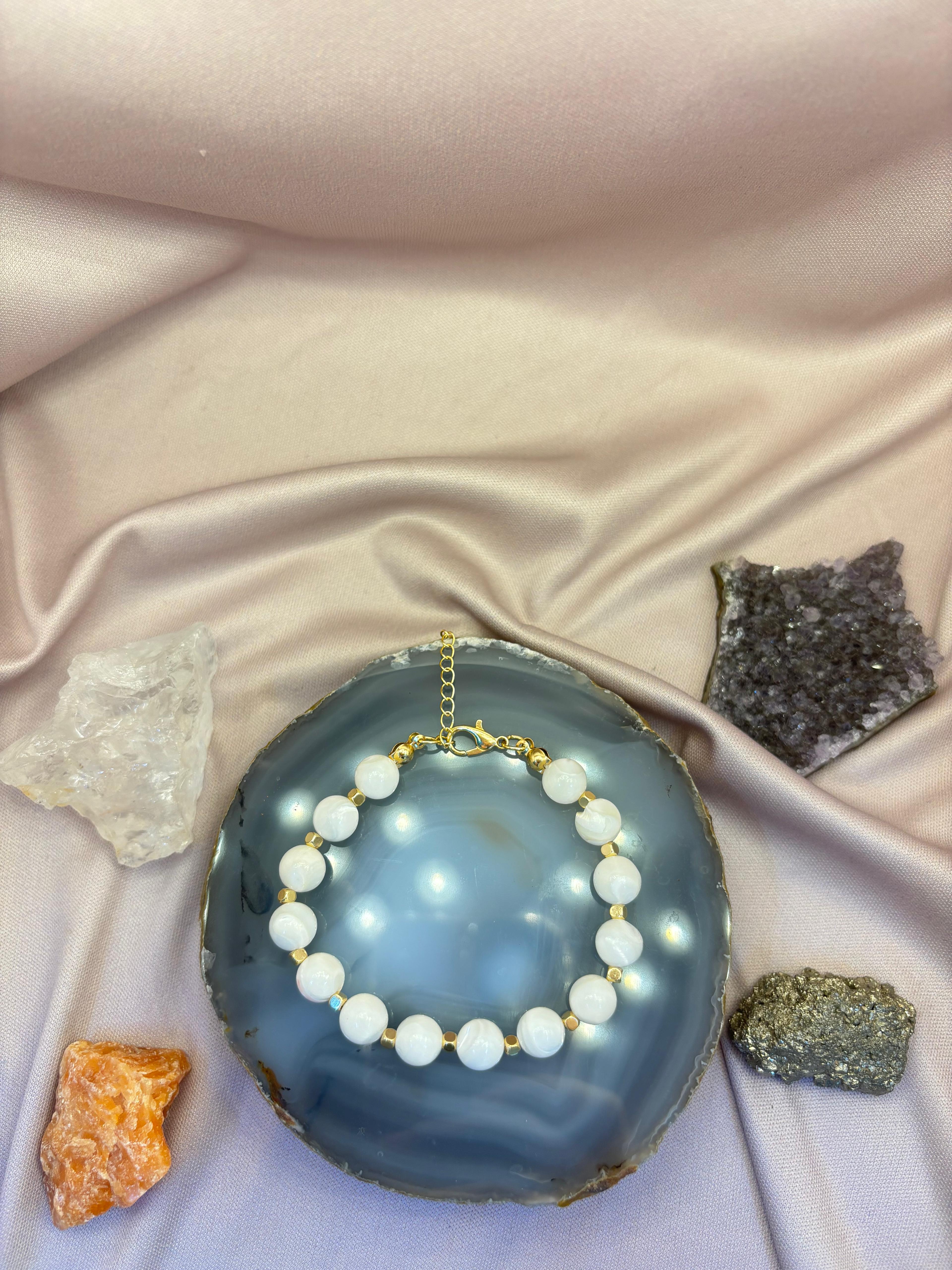 Sedef Doğaltaş Bileklik