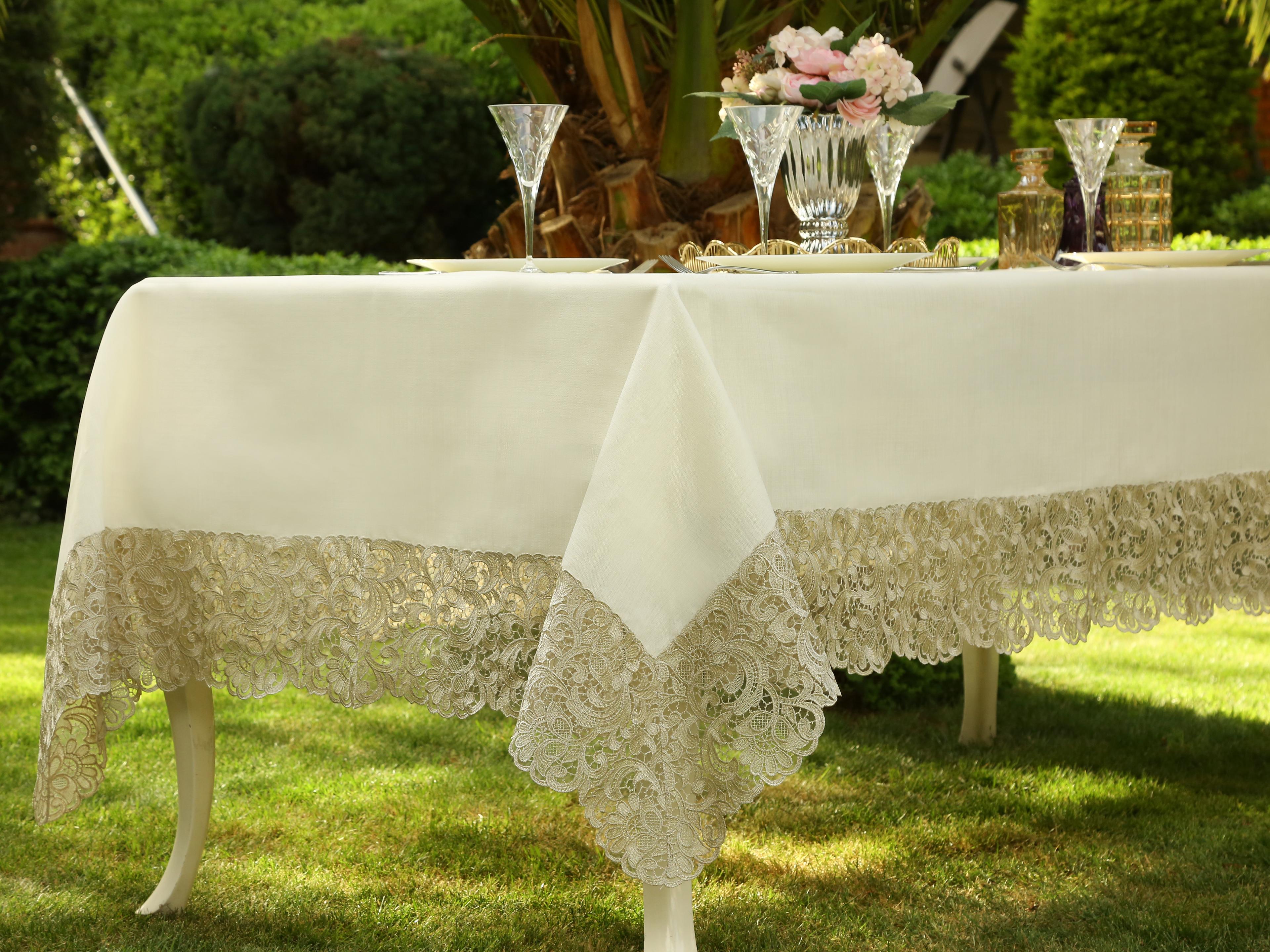 Anna Model French Lace Tablecloth