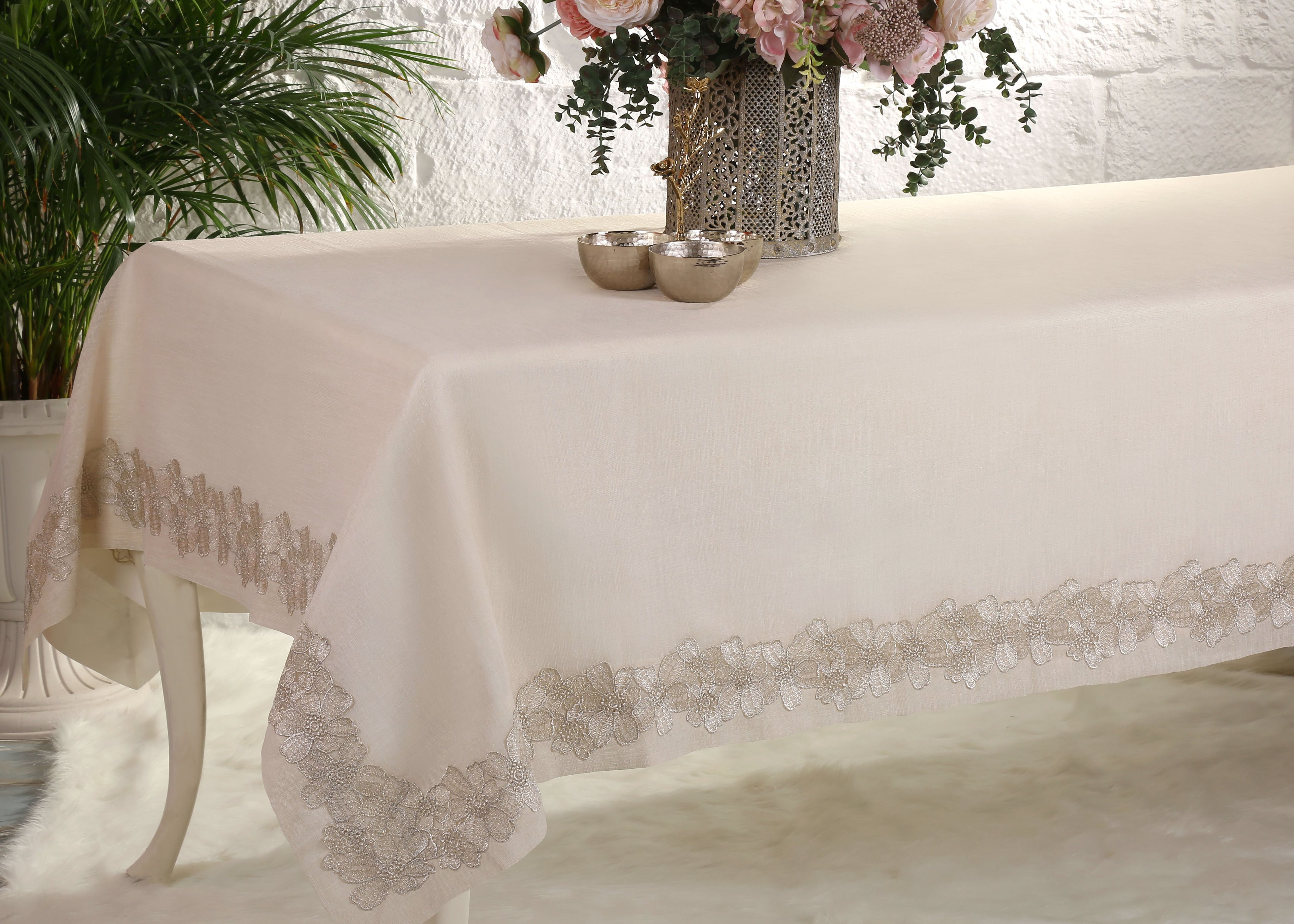 Florance Model French Lace Tablecloth