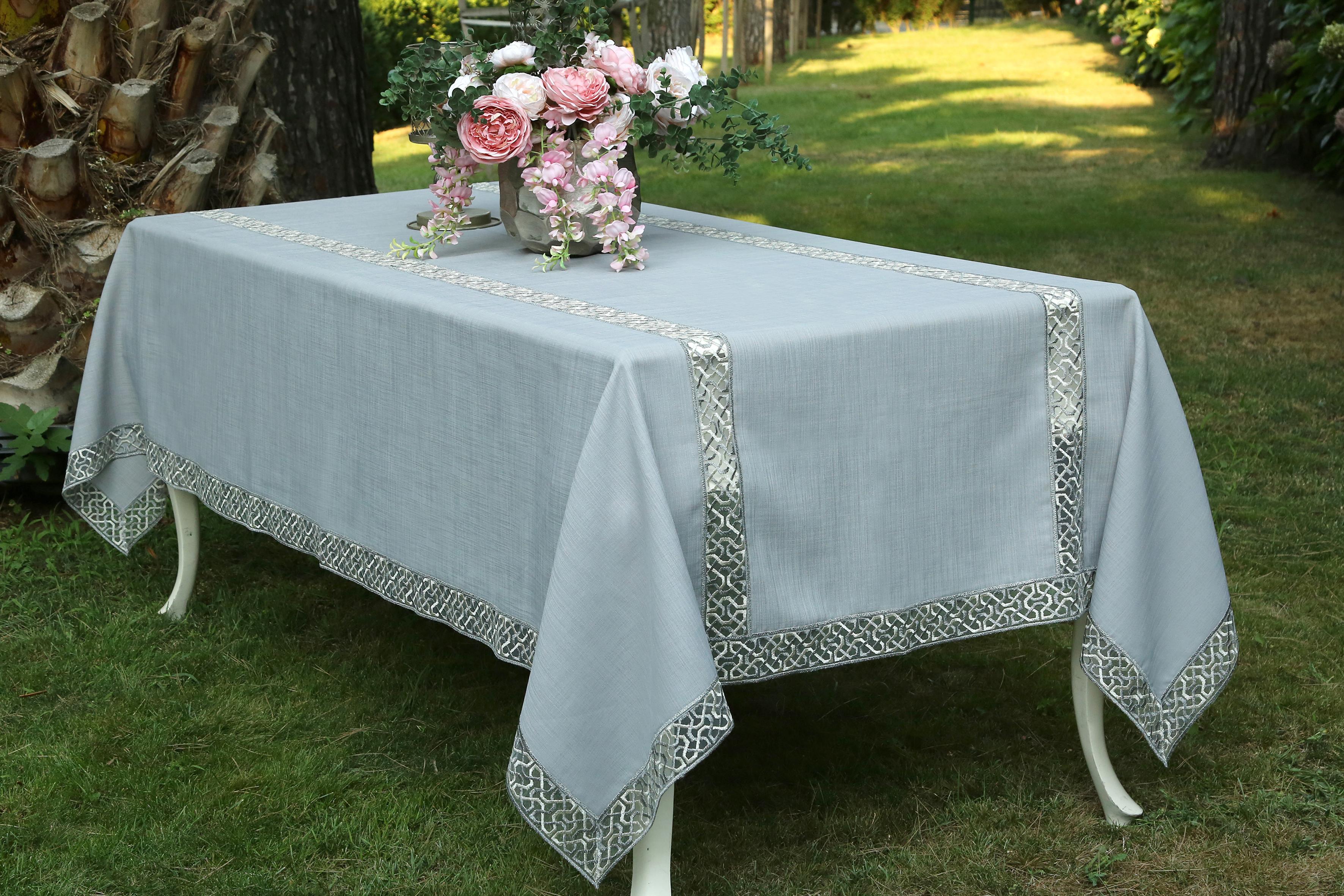 Alina Model French Lace Tablecloth