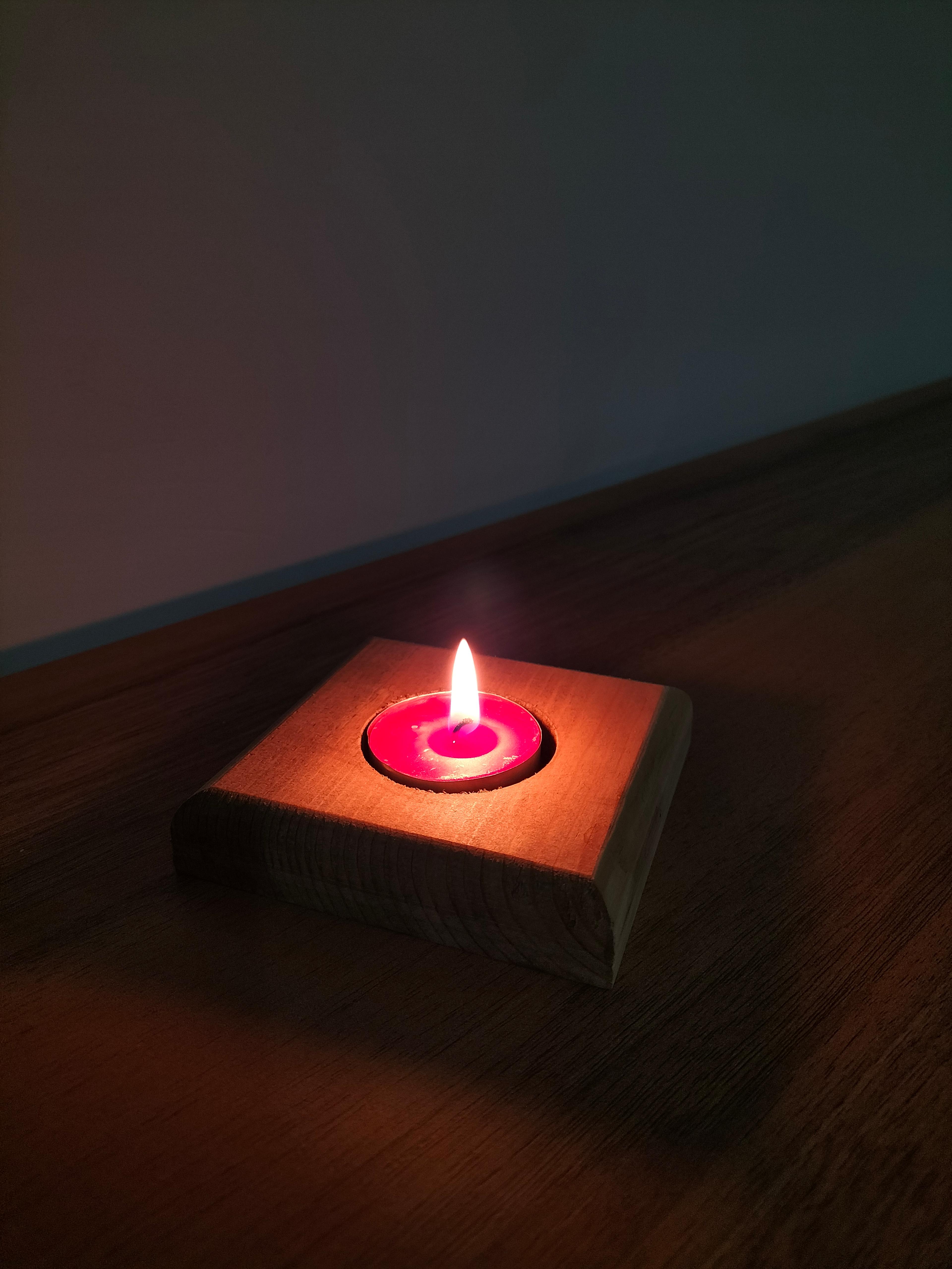 Masif Ahşap Kare Tealight Mumluk