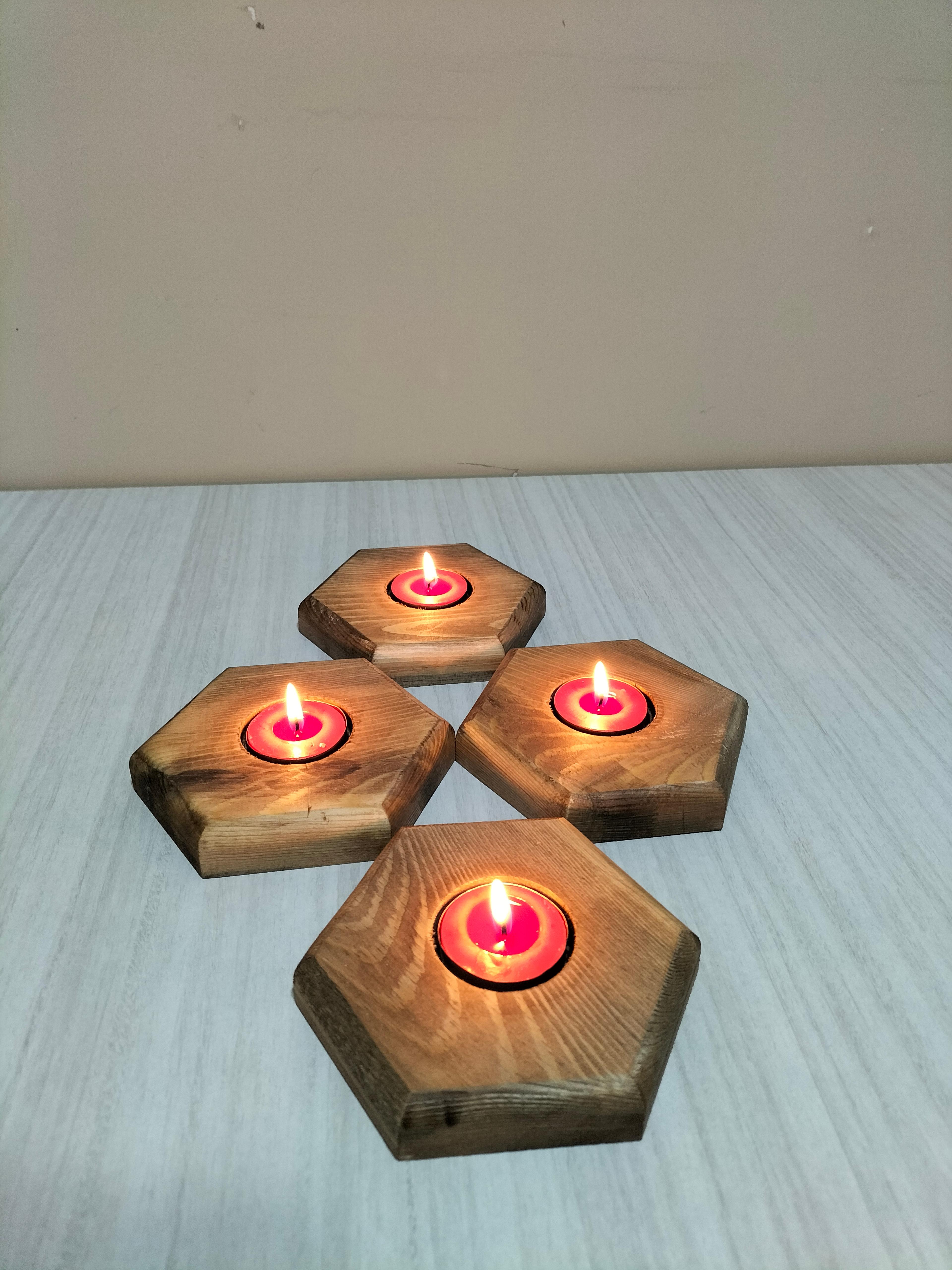 Masif Ahşap Bal Peteği Tealight Mumluk