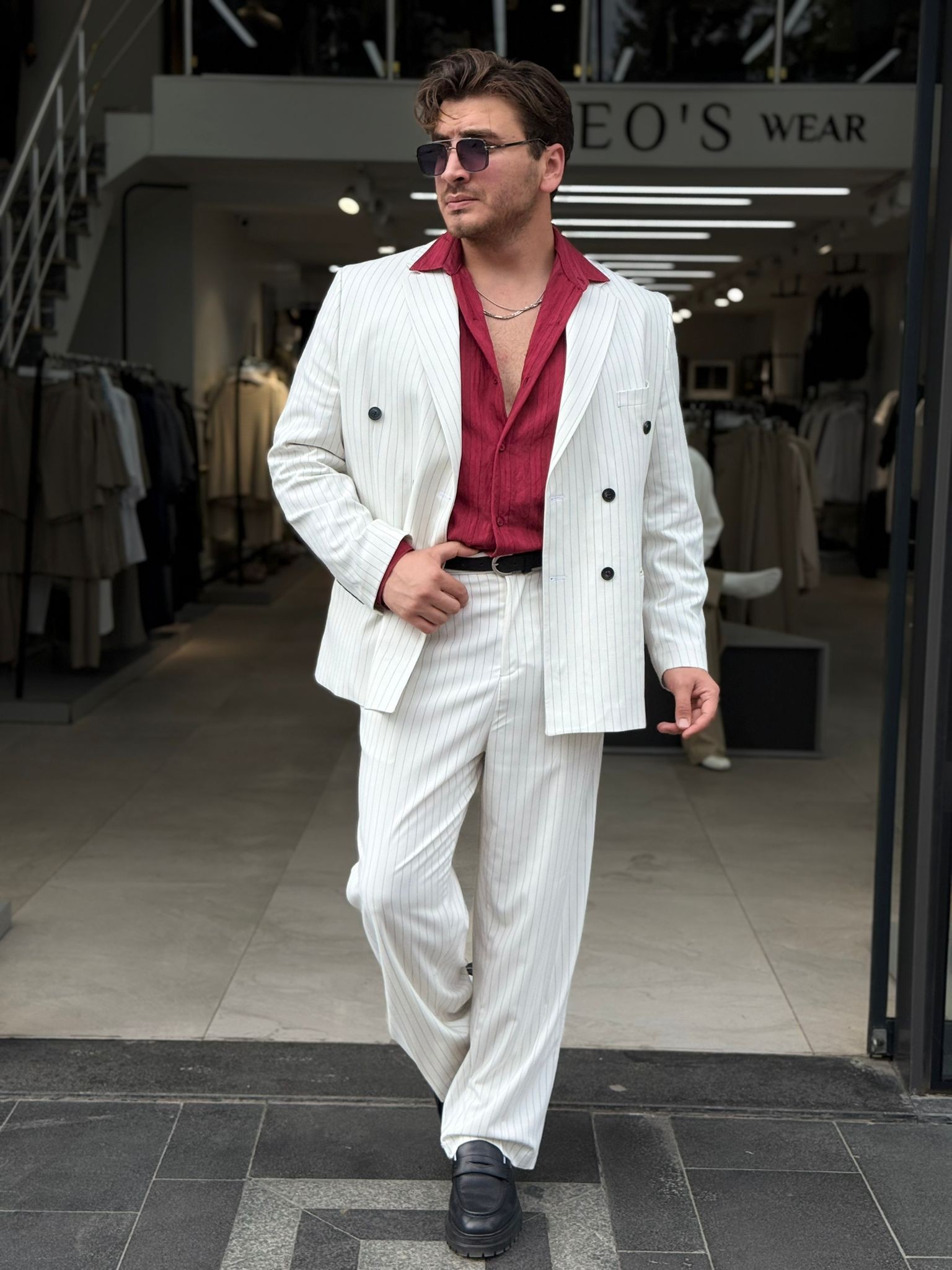 Çizgili Oversize Takım Elbise - Beyaz
