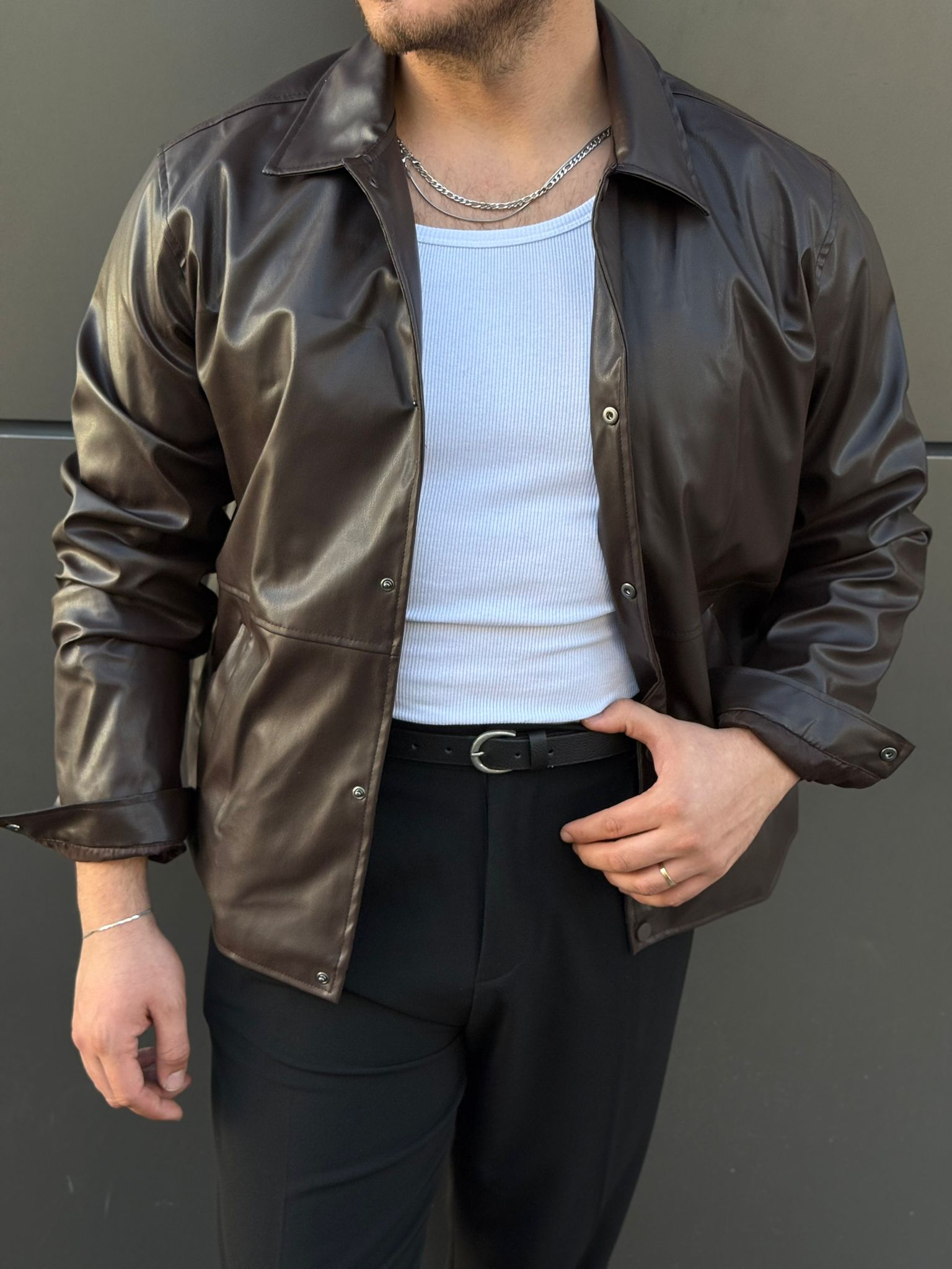 Düğmeli Deri Ceket