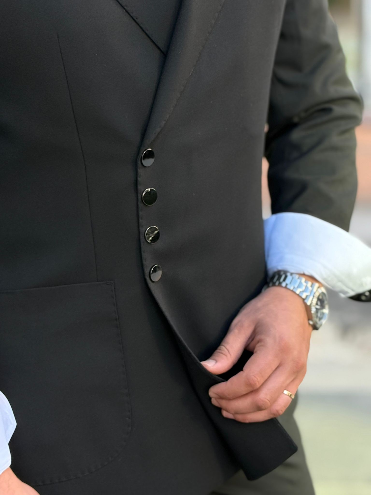 Düğme Detaylı Takım Elbise